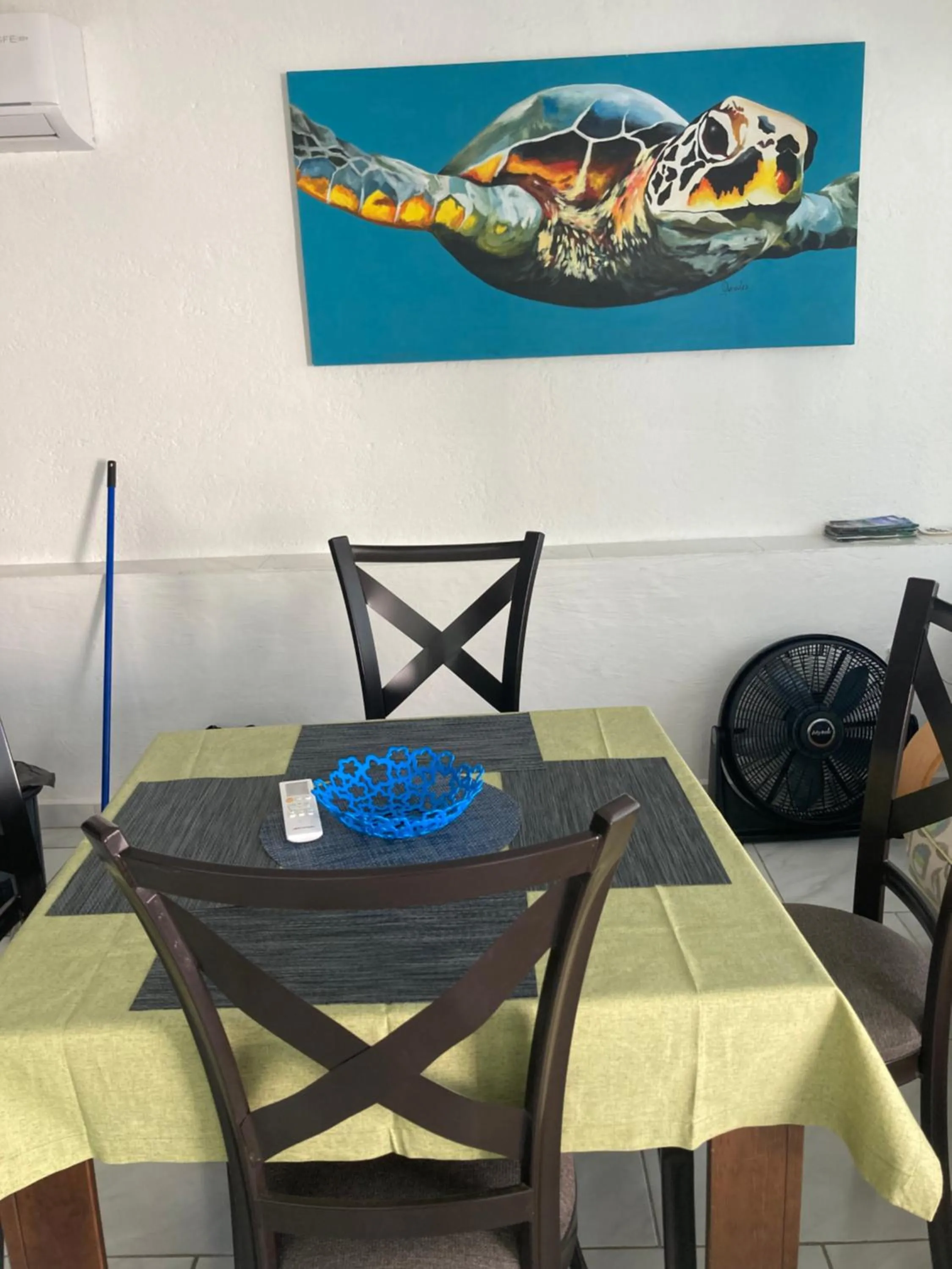 Cancun Oceanfront, Entire Apartment