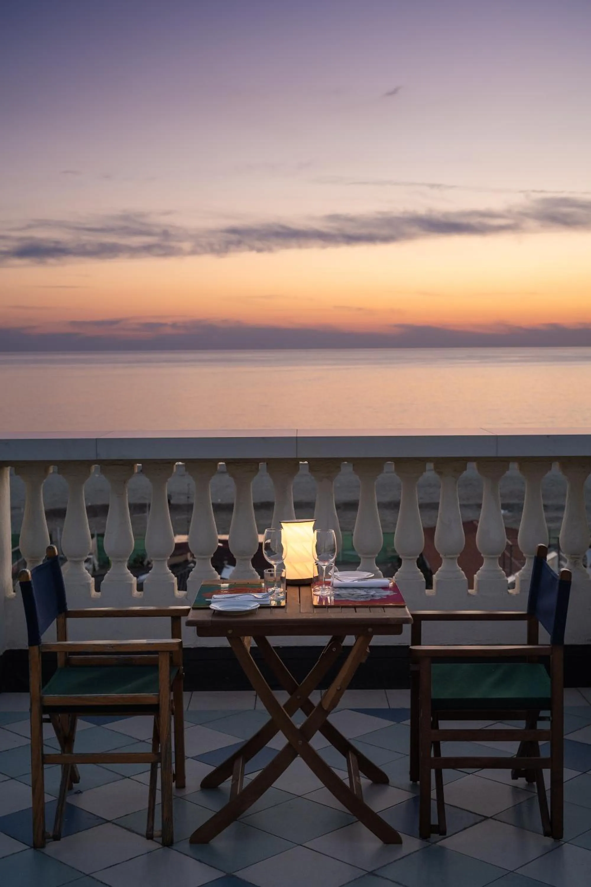 Restaurant/places to eat in Palace Hotel