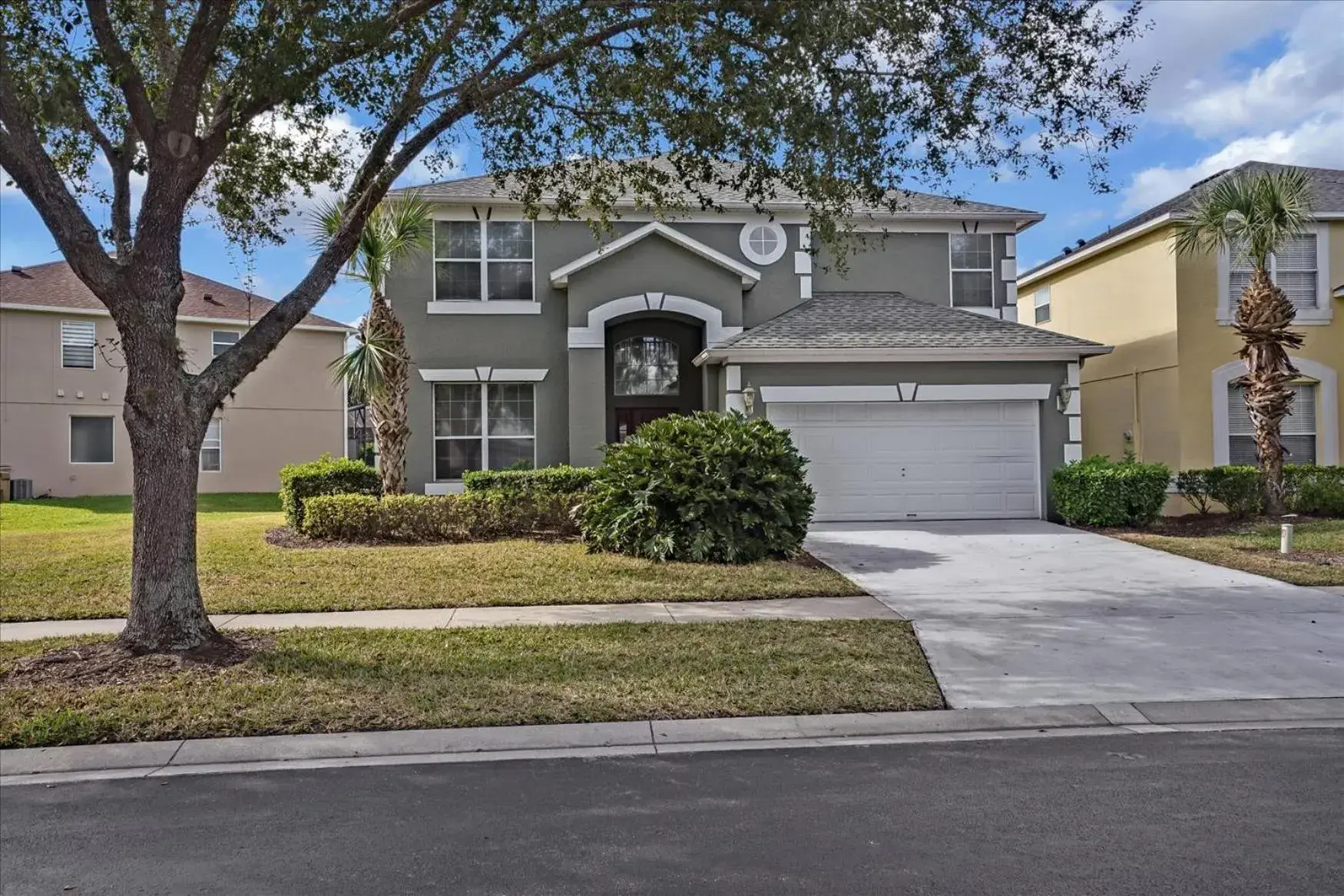 EXCELLENT 7 Bedroom EIR Vacation Villa - PRIVATE POOL EXCELLENT 7 Bedroom EIR Vacation Villa - PRIVATE POOL