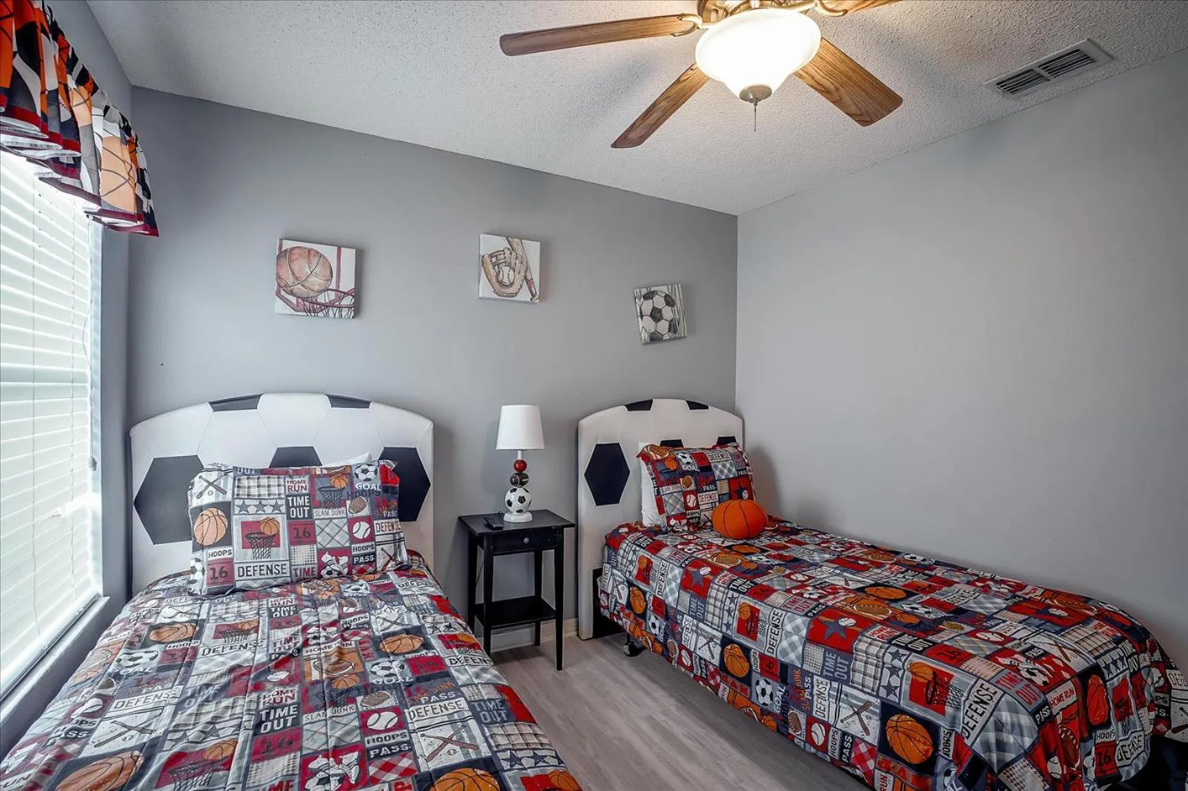 Bed in EXCELLENT 7 Bedroom EIR Vacation Villa - PRIVATE POOL