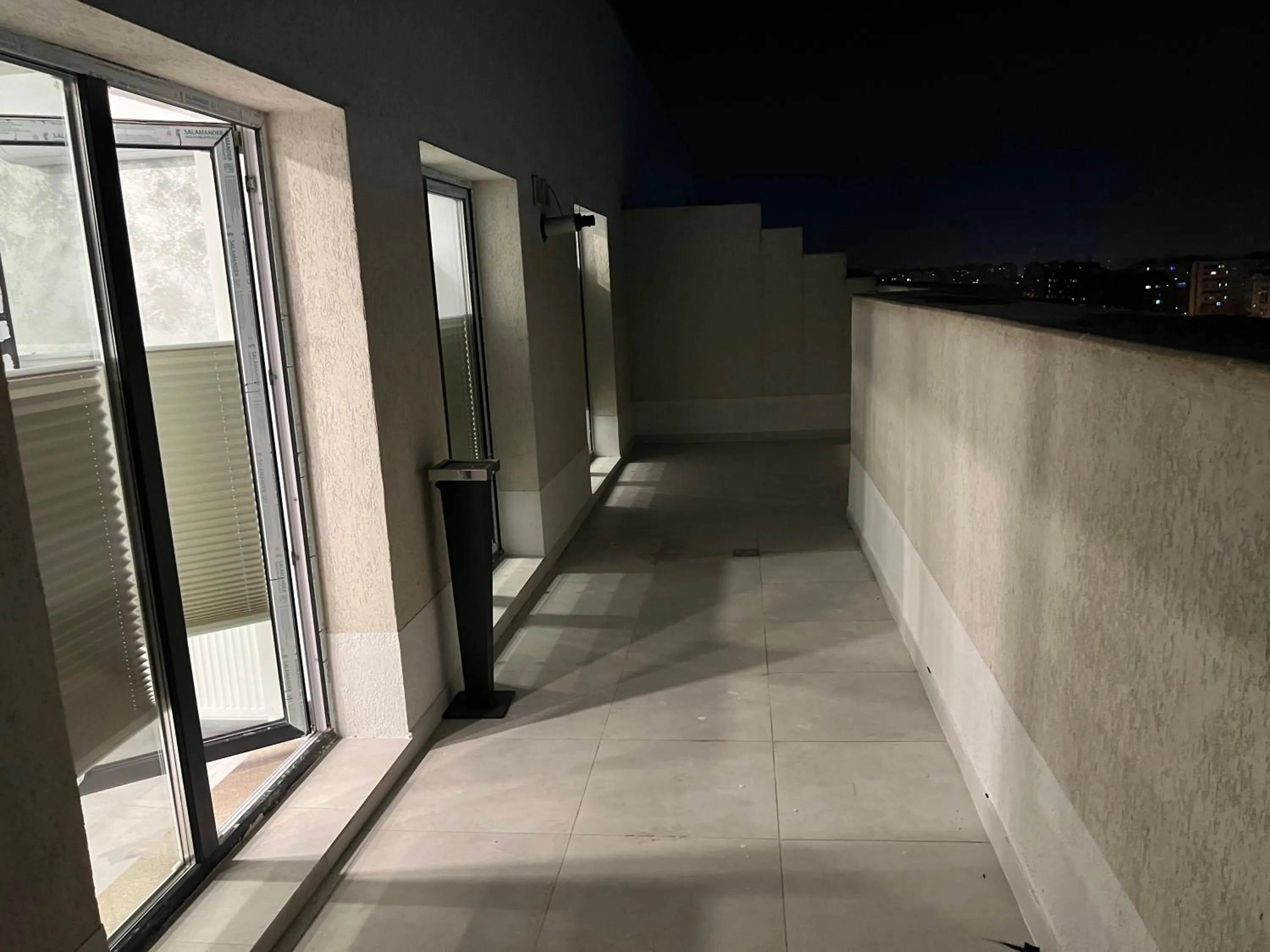 Balcony/Terrace in Stunning 2-Room Penthouse with Lakeview W11