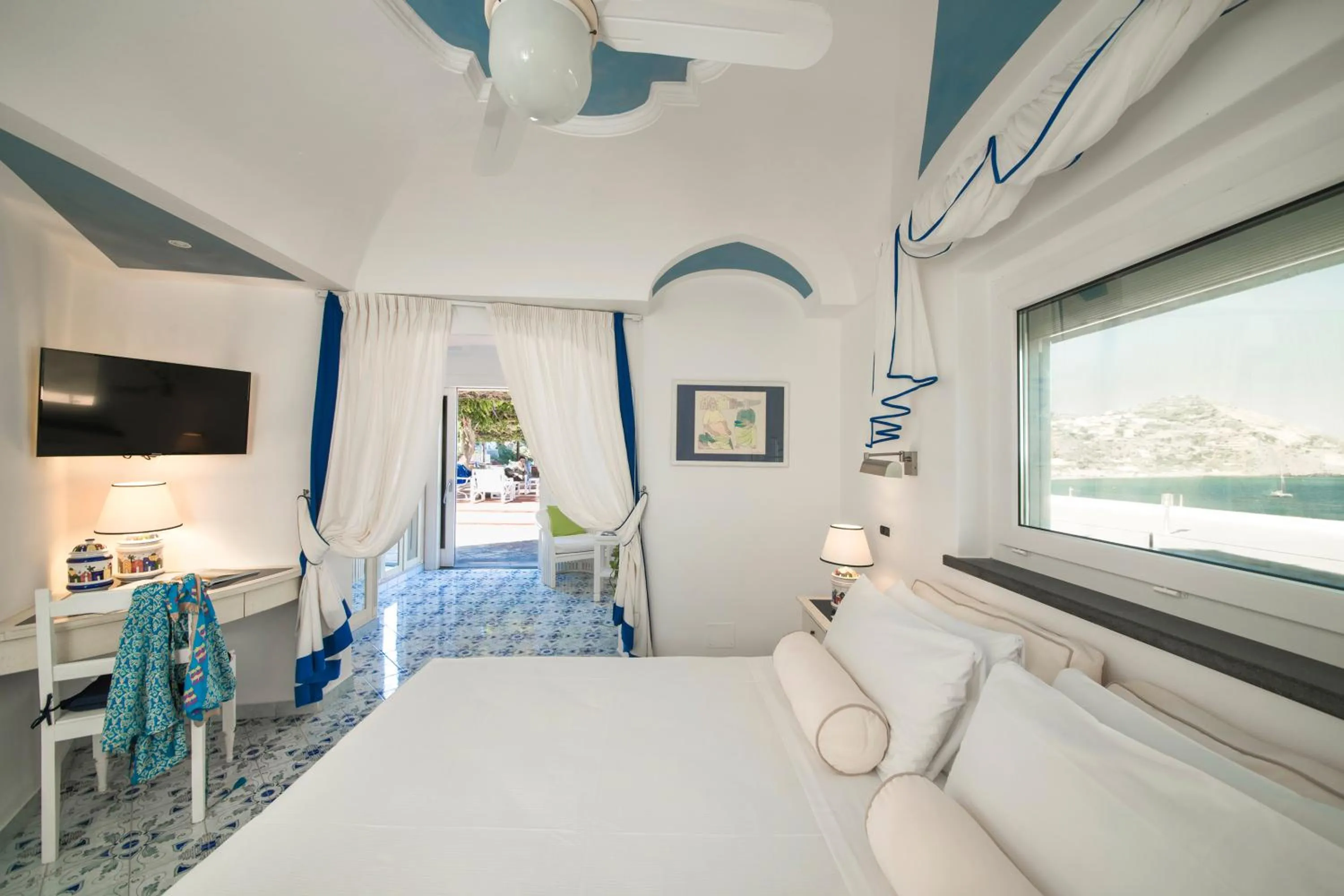 Photo of the whole room, Bed in Hotel Terme San Michele & SPA, WorldHotels Distinctive