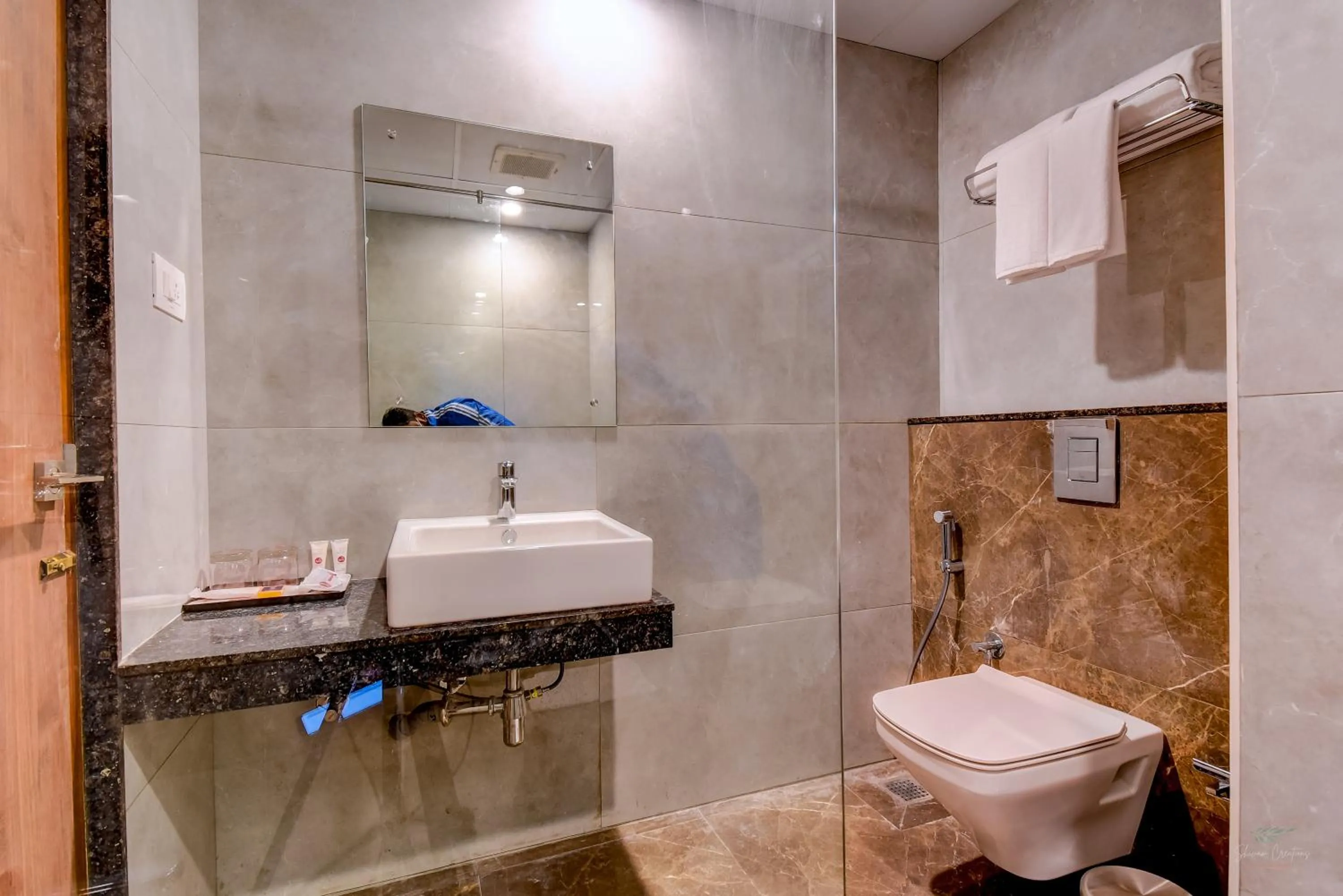 Bathroom in Zip By Spree Hotels Brookefield