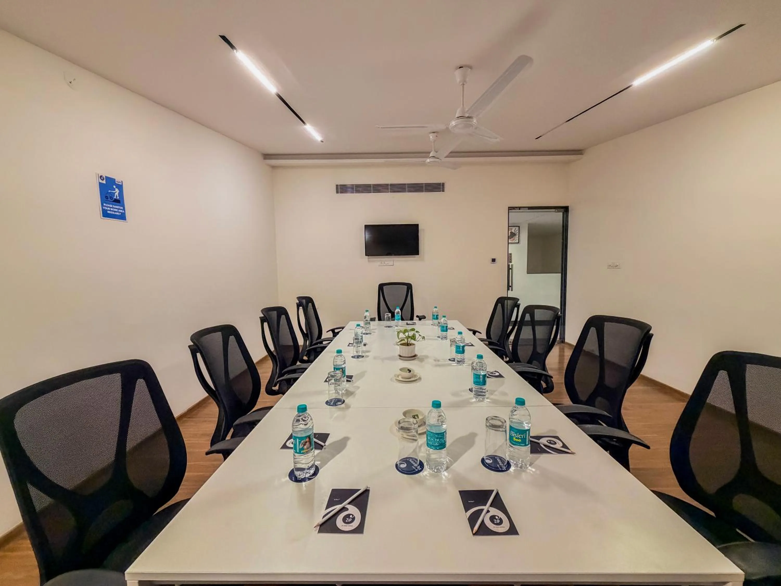 Meeting/conference room in Zip By Spree Hotels Brookefield