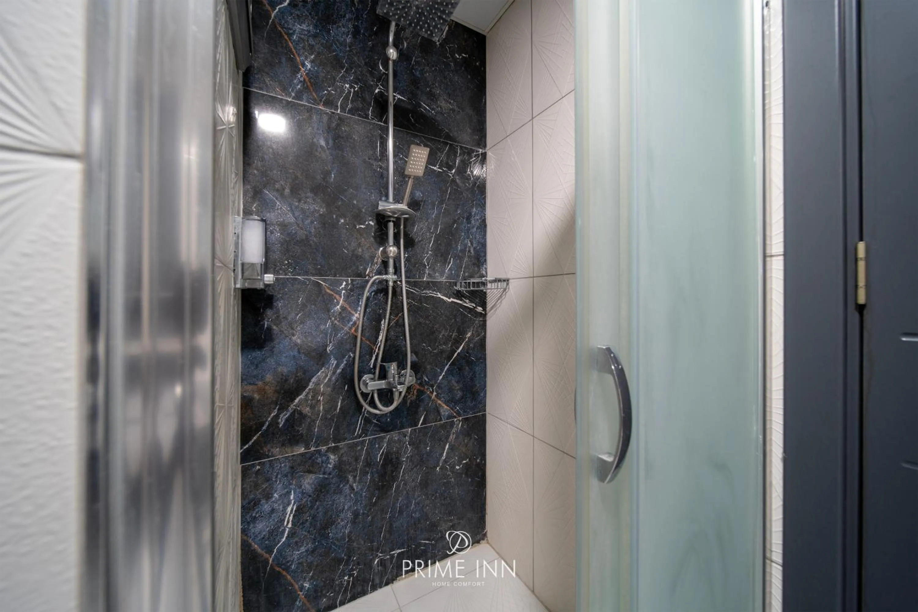 Shower in PRIME INN CITY
