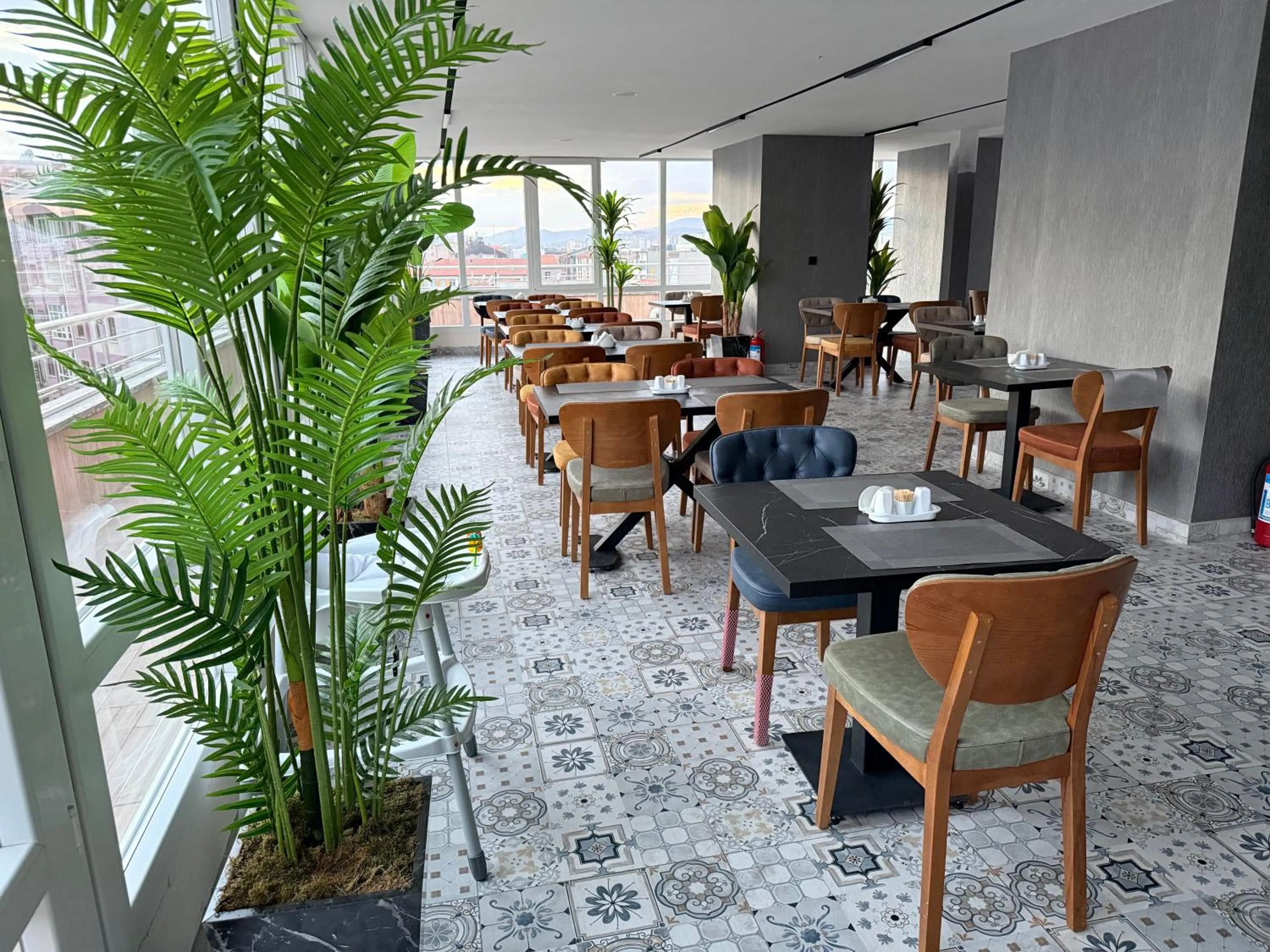 Restaurant/places to eat in PRIME INN CITY