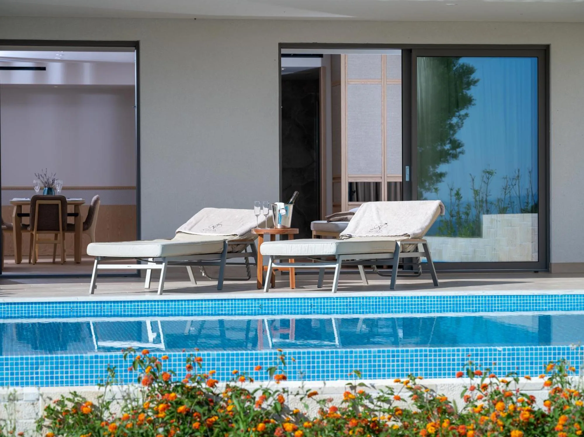 Swimming pool in Ammoa Luxury Hotel & Spa Resort