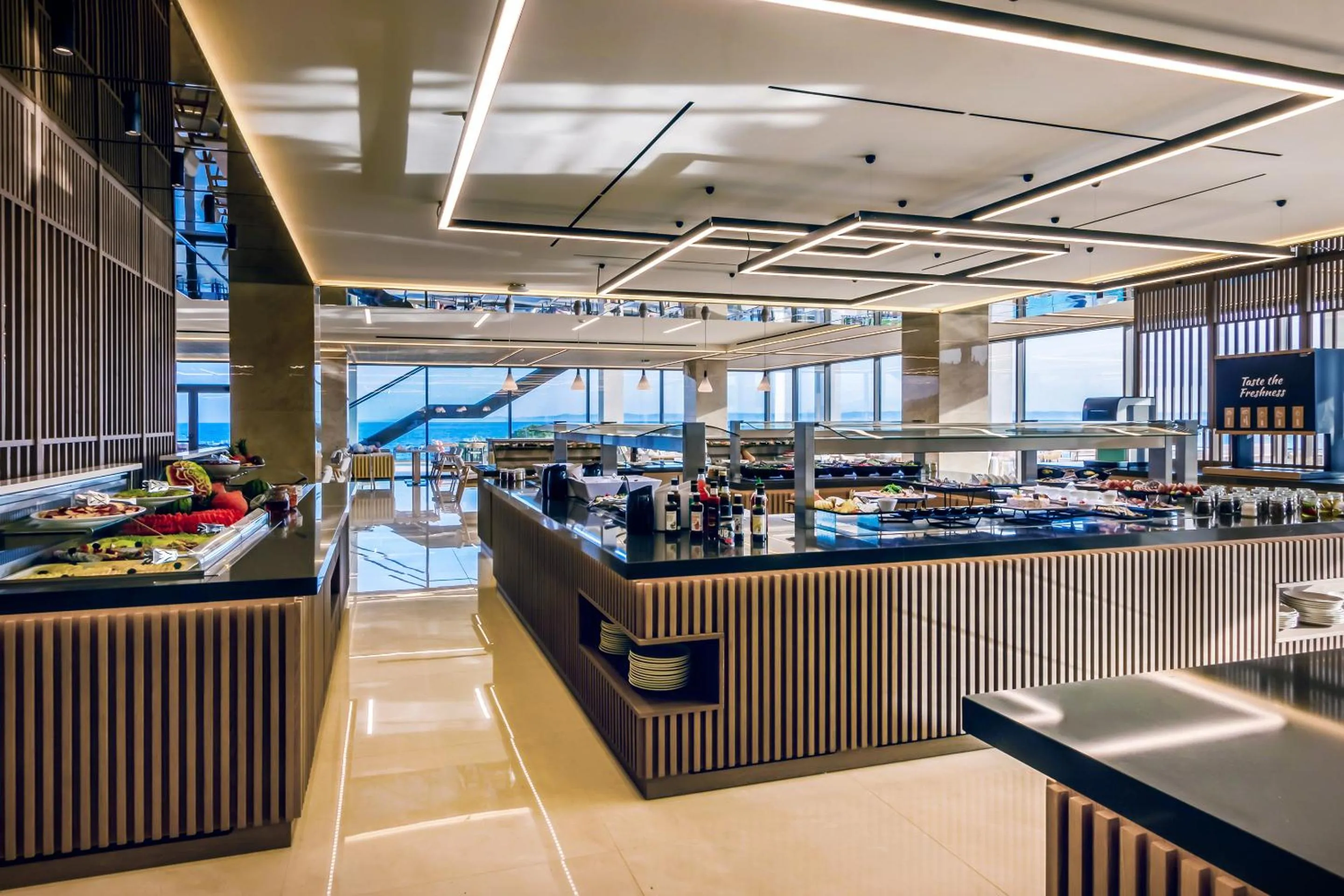 Restaurant/places to eat in Ammoa Luxury Hotel & Spa Resort