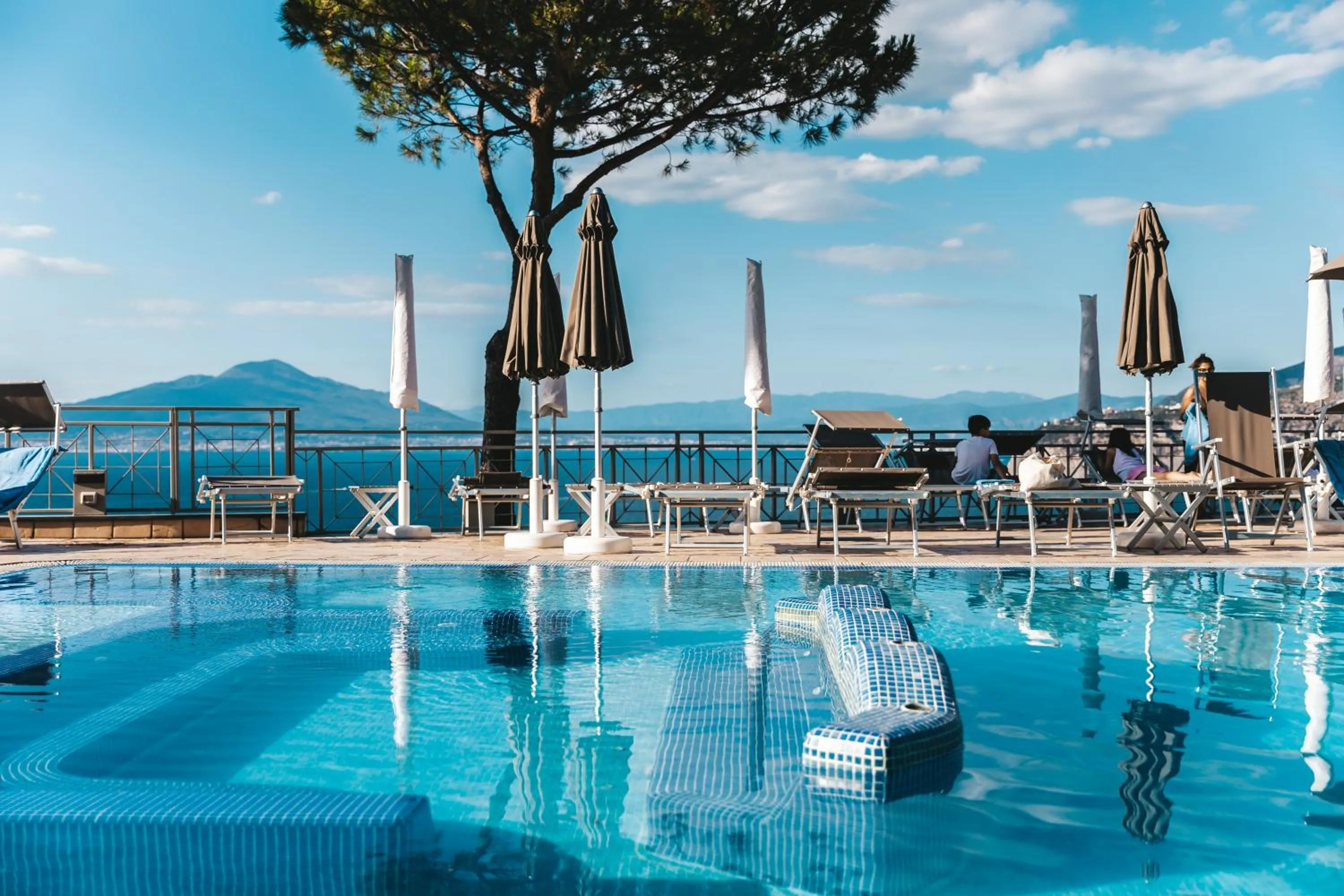 Swimming pool in Grand Hotel President