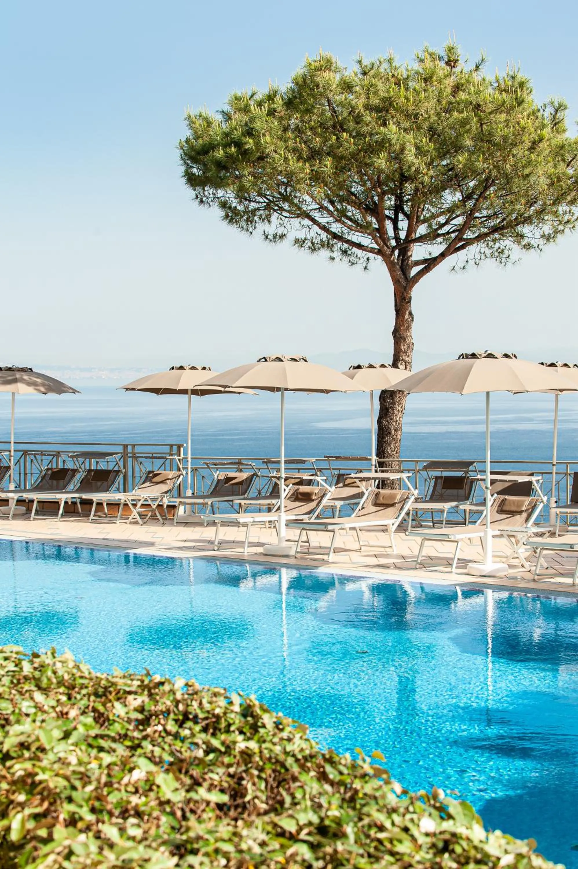 Swimming pool in Grand Hotel President