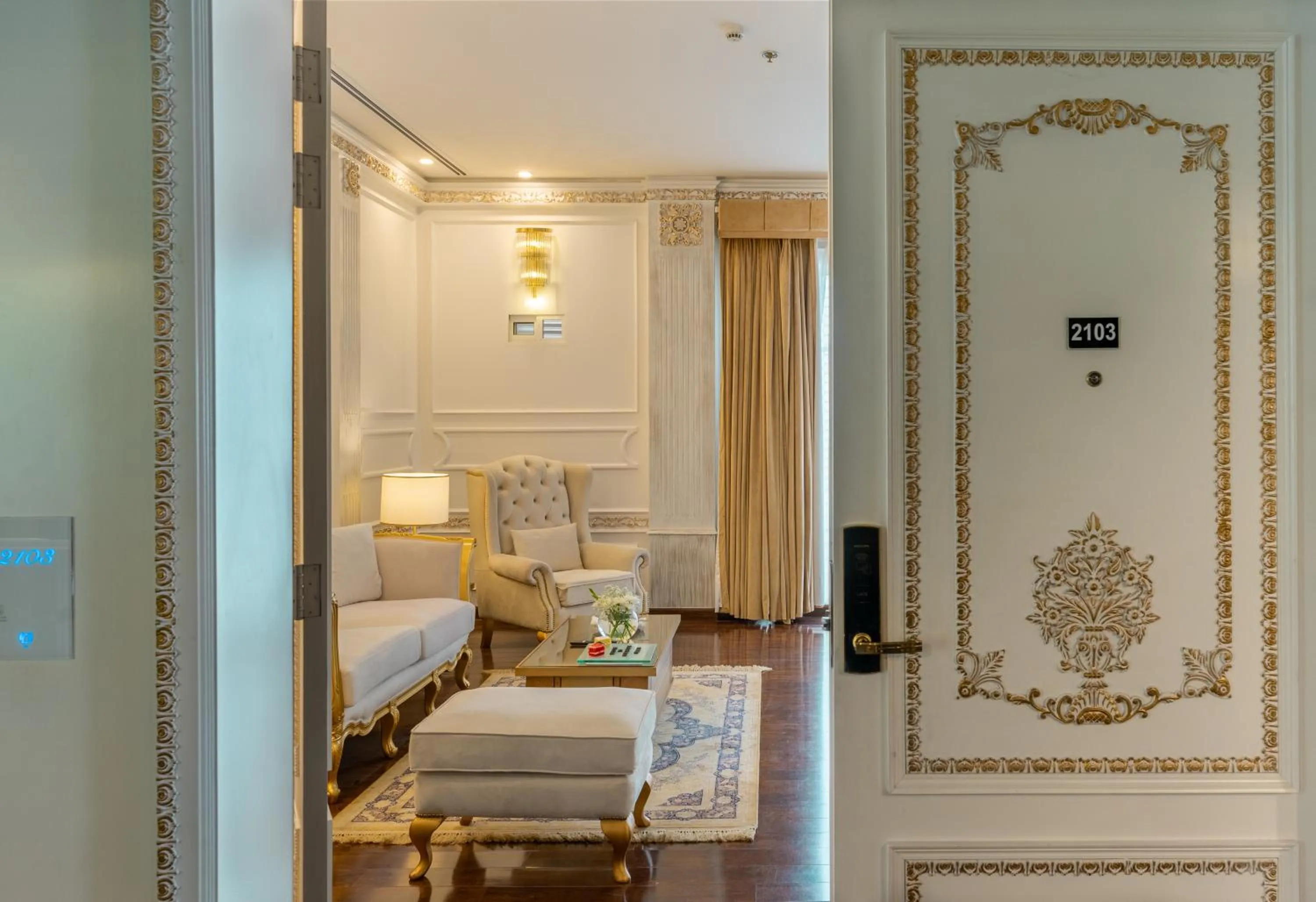 Living room, Bed in Best Western Premier Islamabad