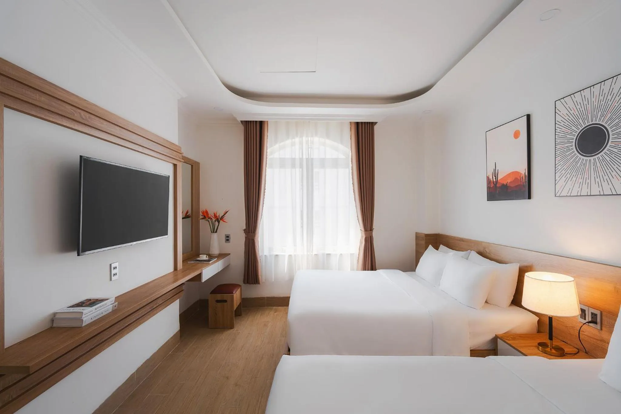 Photo of the whole room, Bed in Nature Hotel Da Lat - Le Dai Hanh