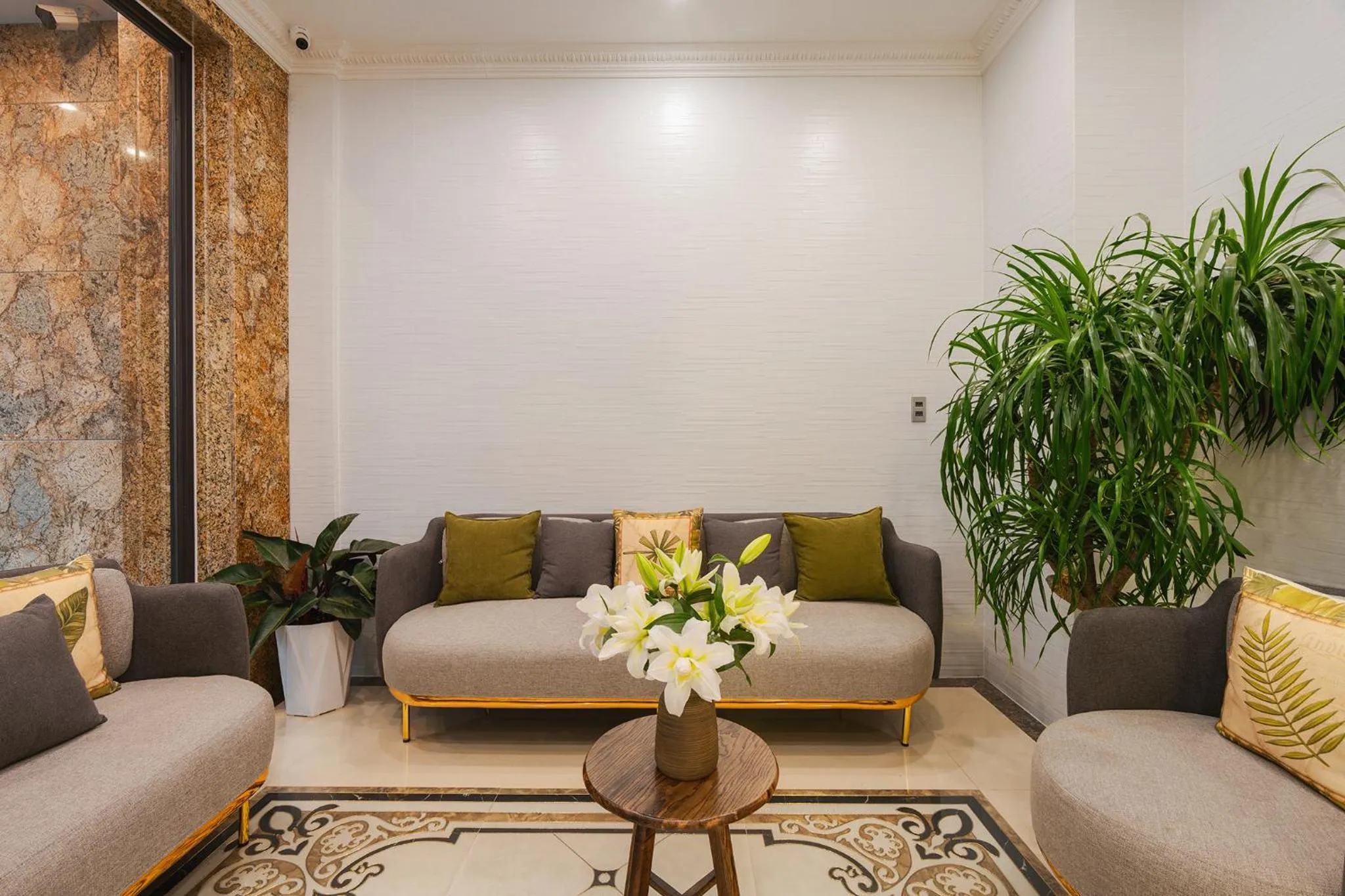 Communal lounge/ TV room in Nature Hotel Da Lat - Le Dai Hanh