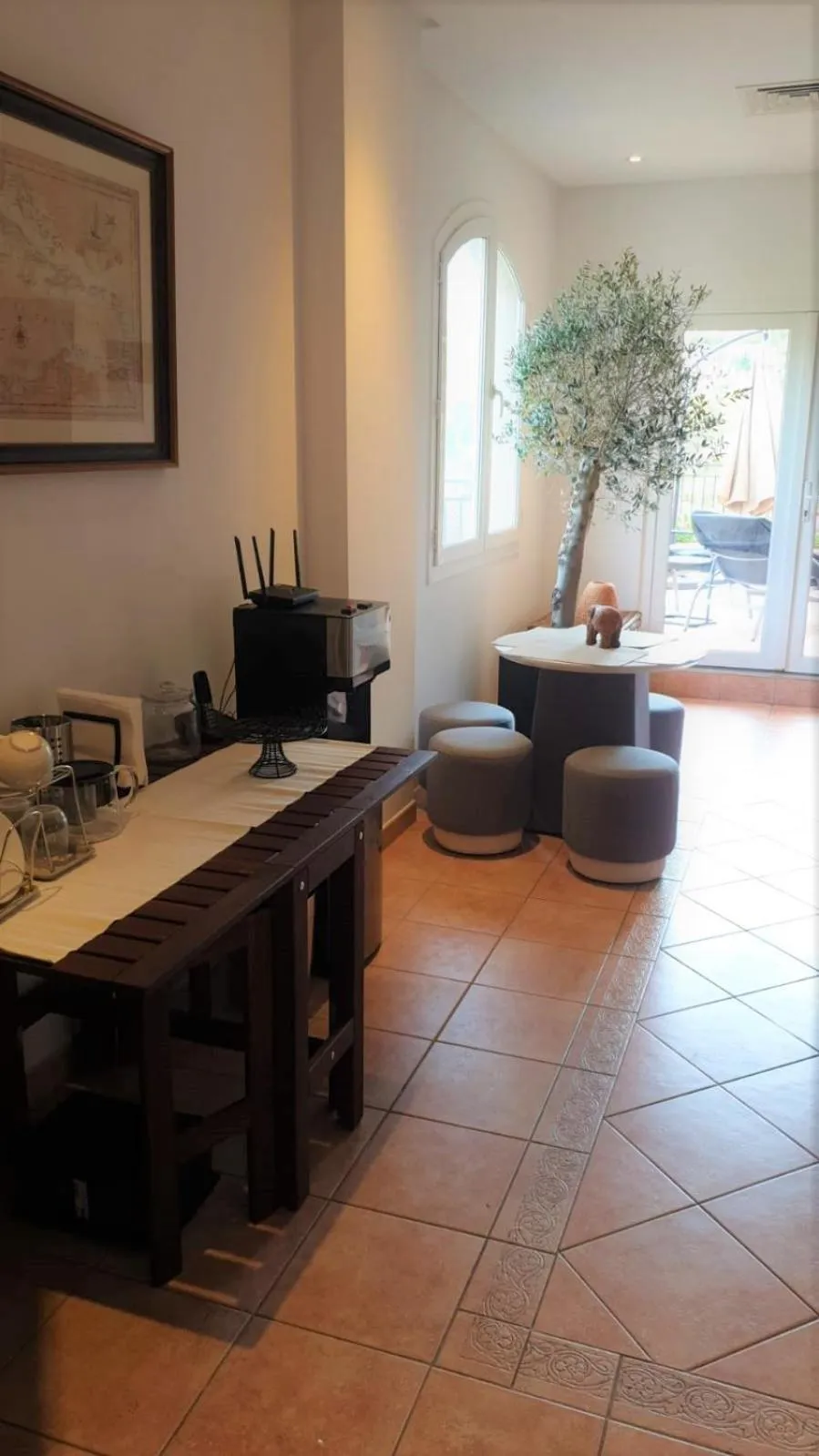 Lounge or bar in Cherrywood House