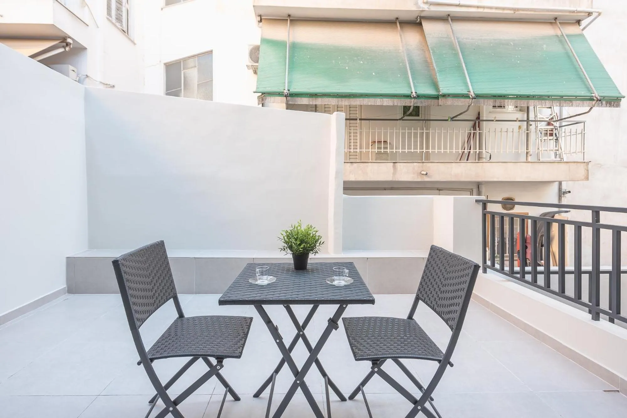 The Asprogeraka - self check-in rooms