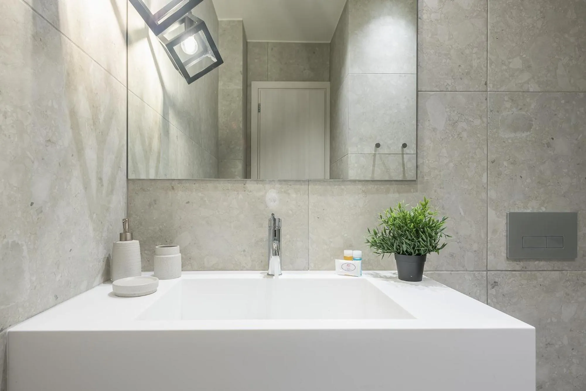 The Asprogeraka - self check-in rooms