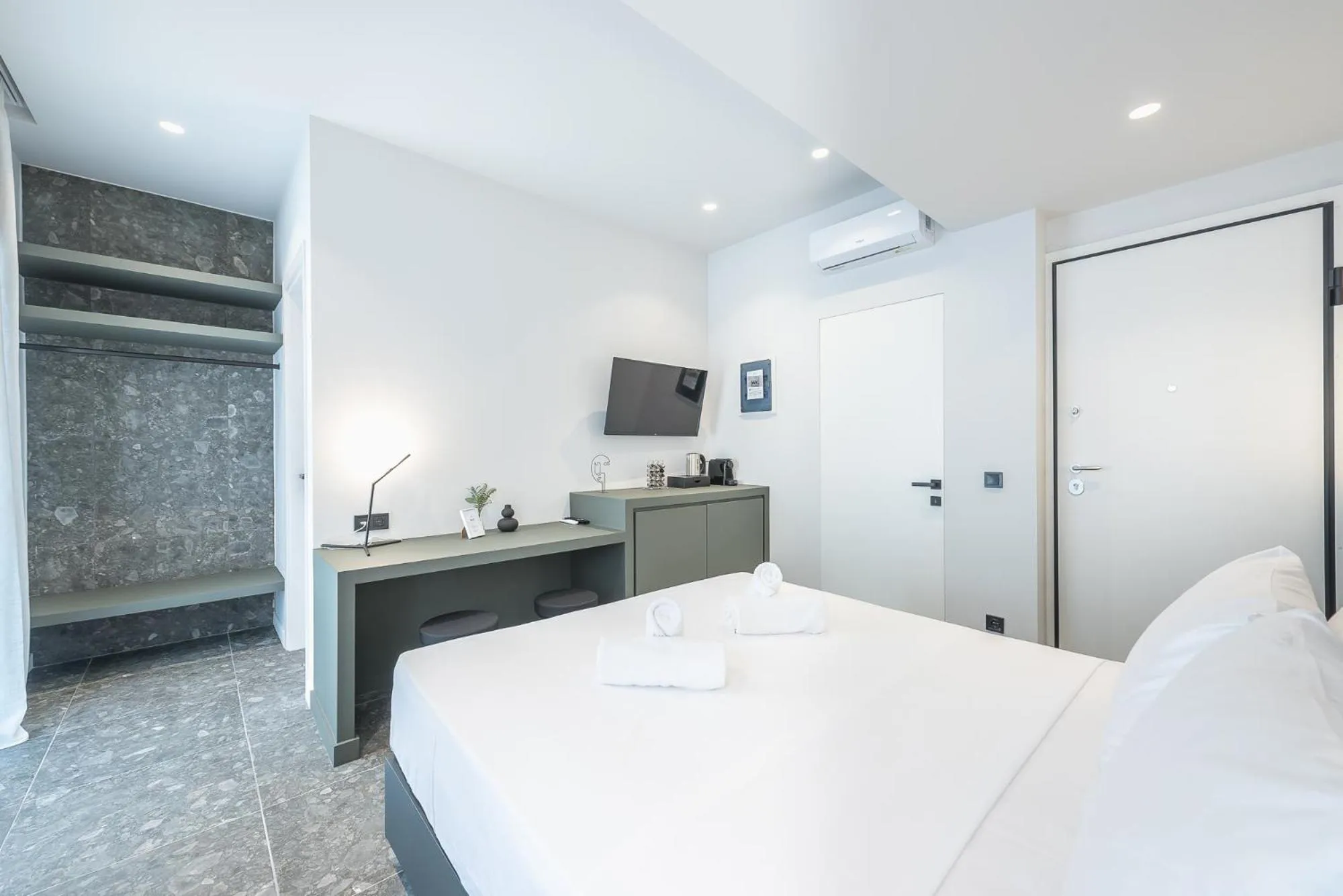 Bed in The Asprogeraka - self check-in rooms