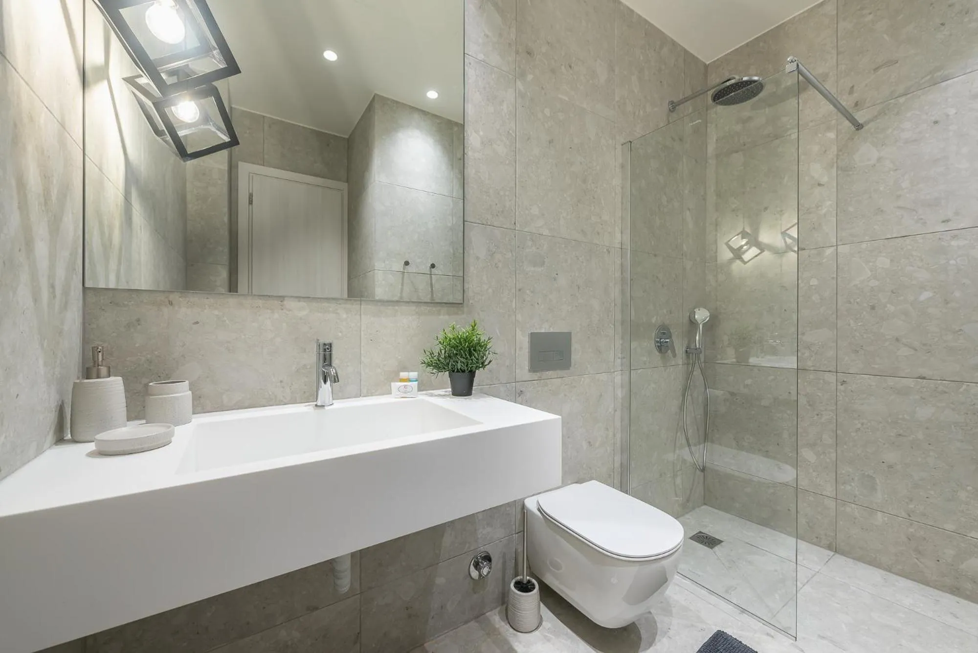 The Asprogeraka - self check-in rooms