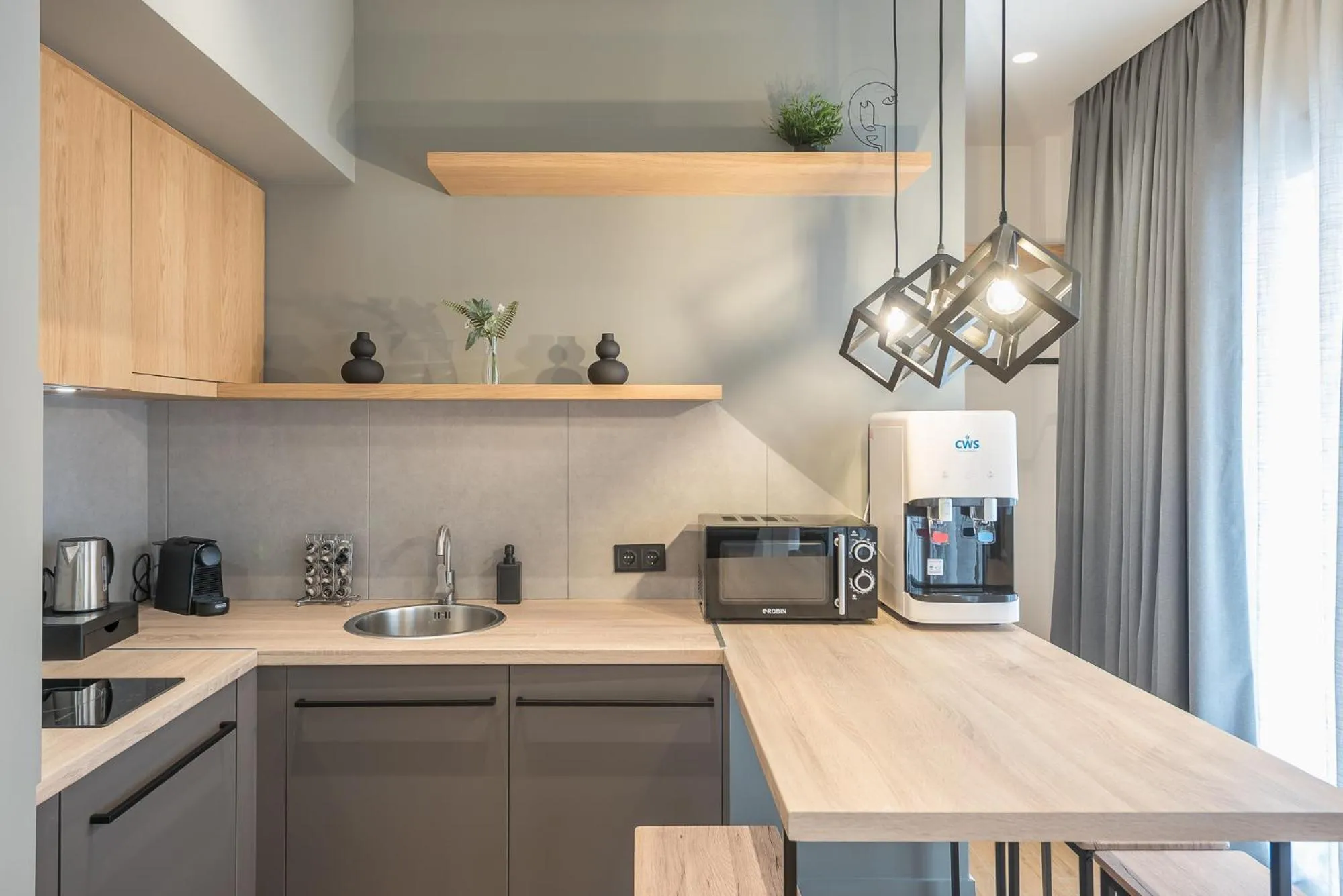 The Asprogeraka - self check-in rooms