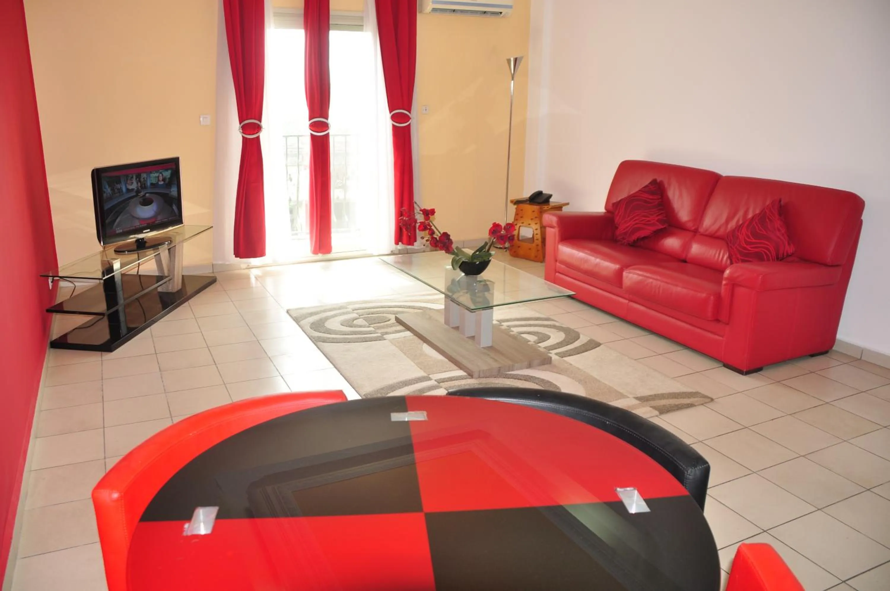 TV and multimedia in Futuris Hotel