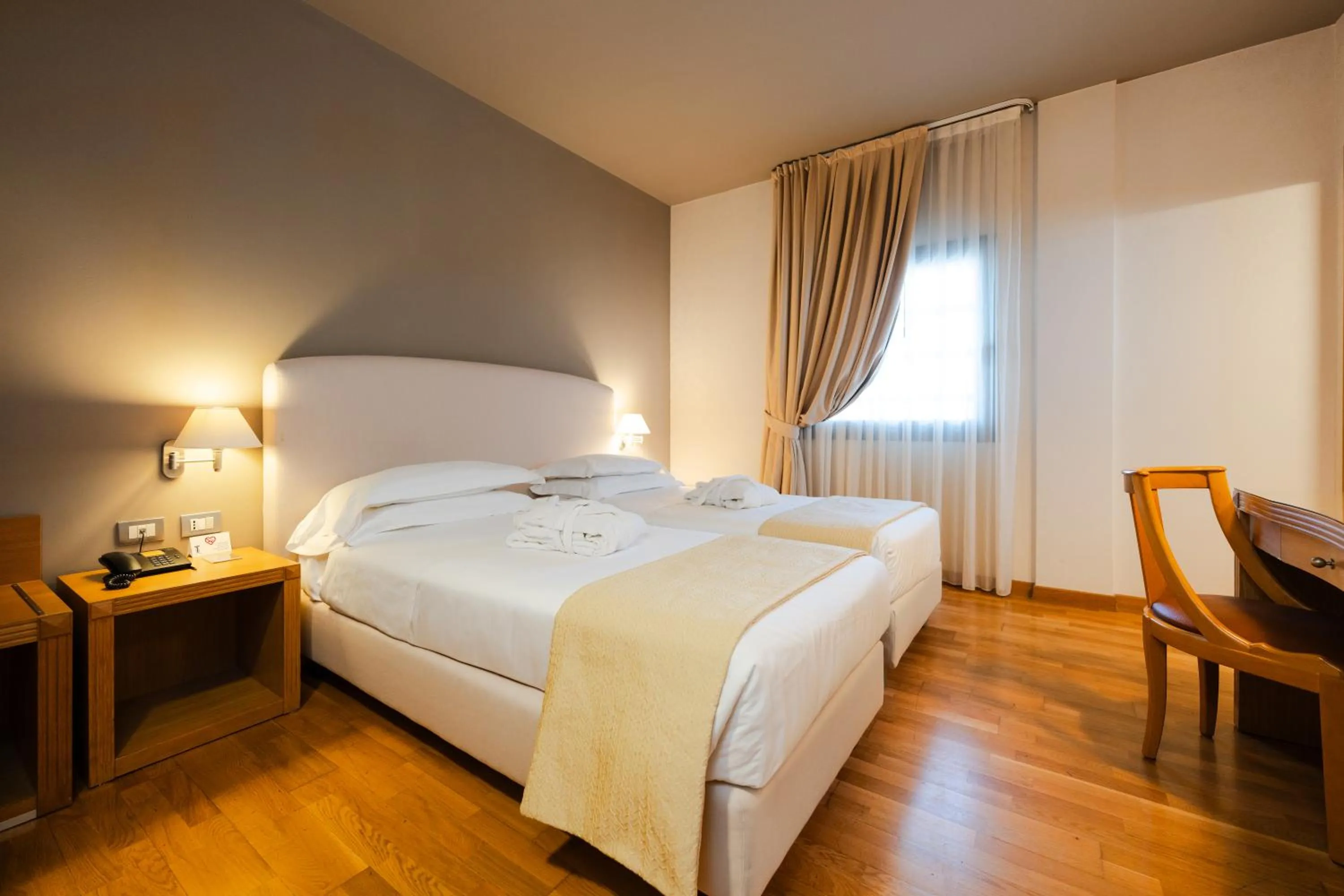 Bed in Hotel Touring