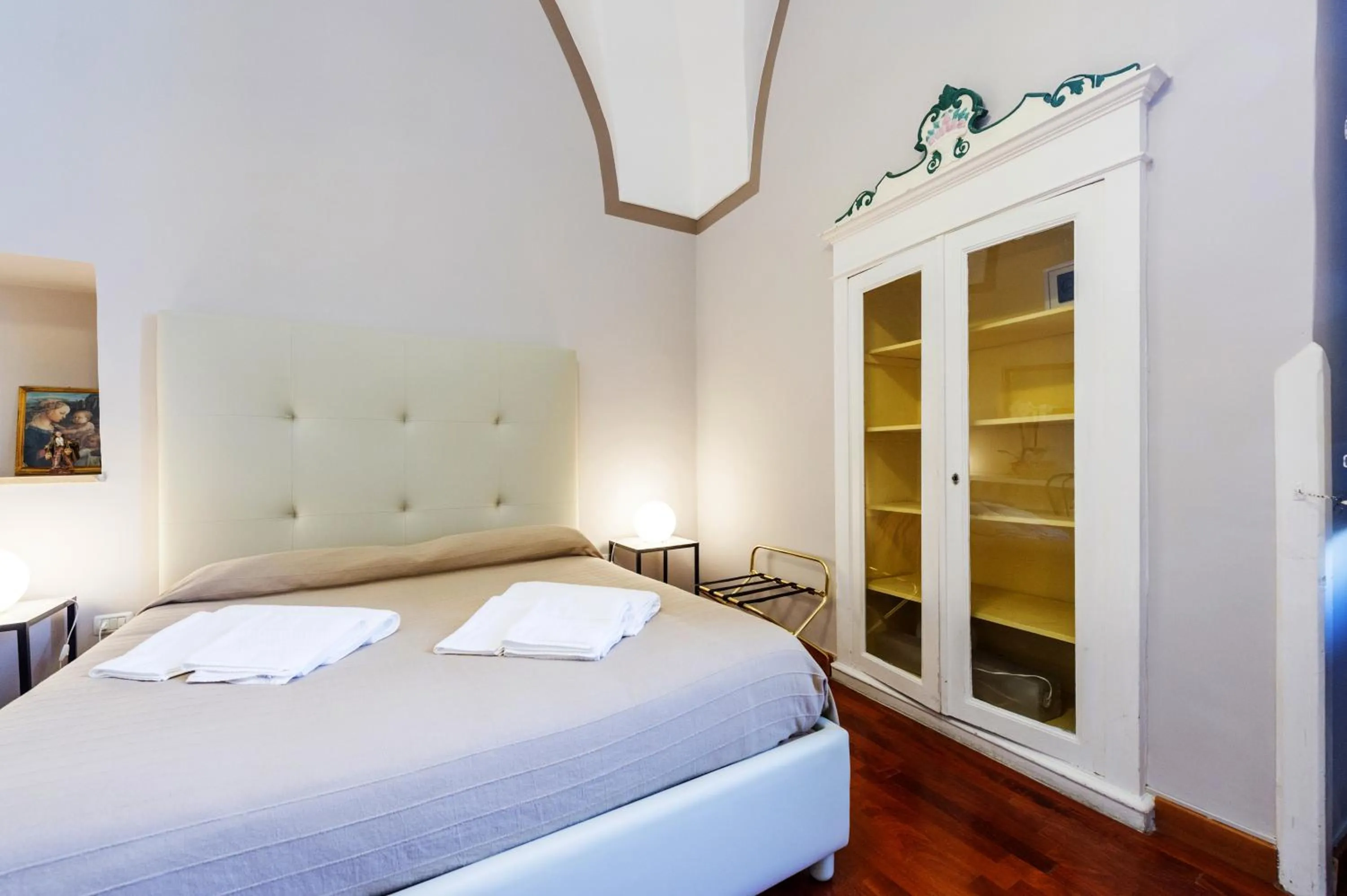 Photo of the whole room, Bed in B&B Centro Storico Lecce