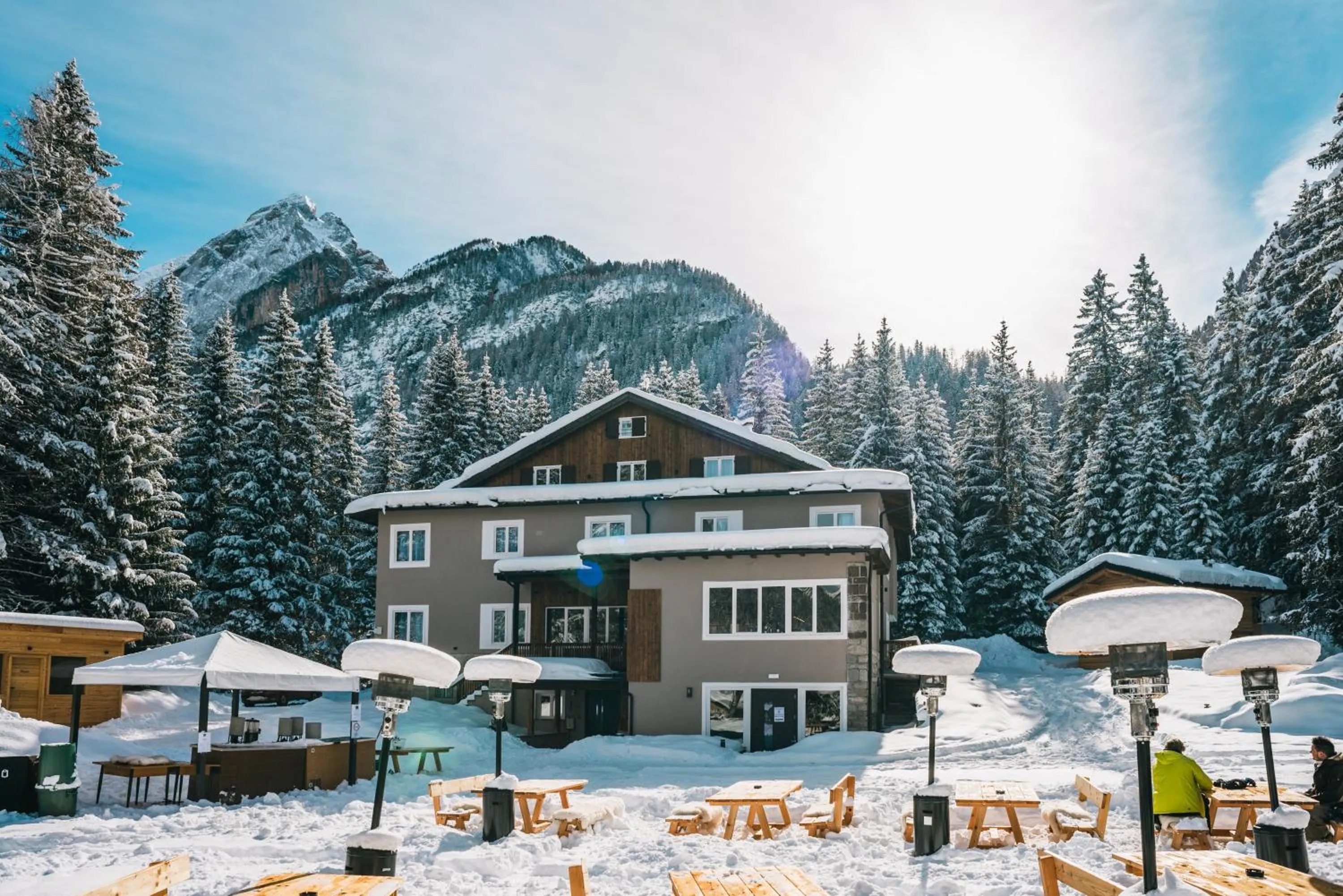 Property building in Chalet Queen