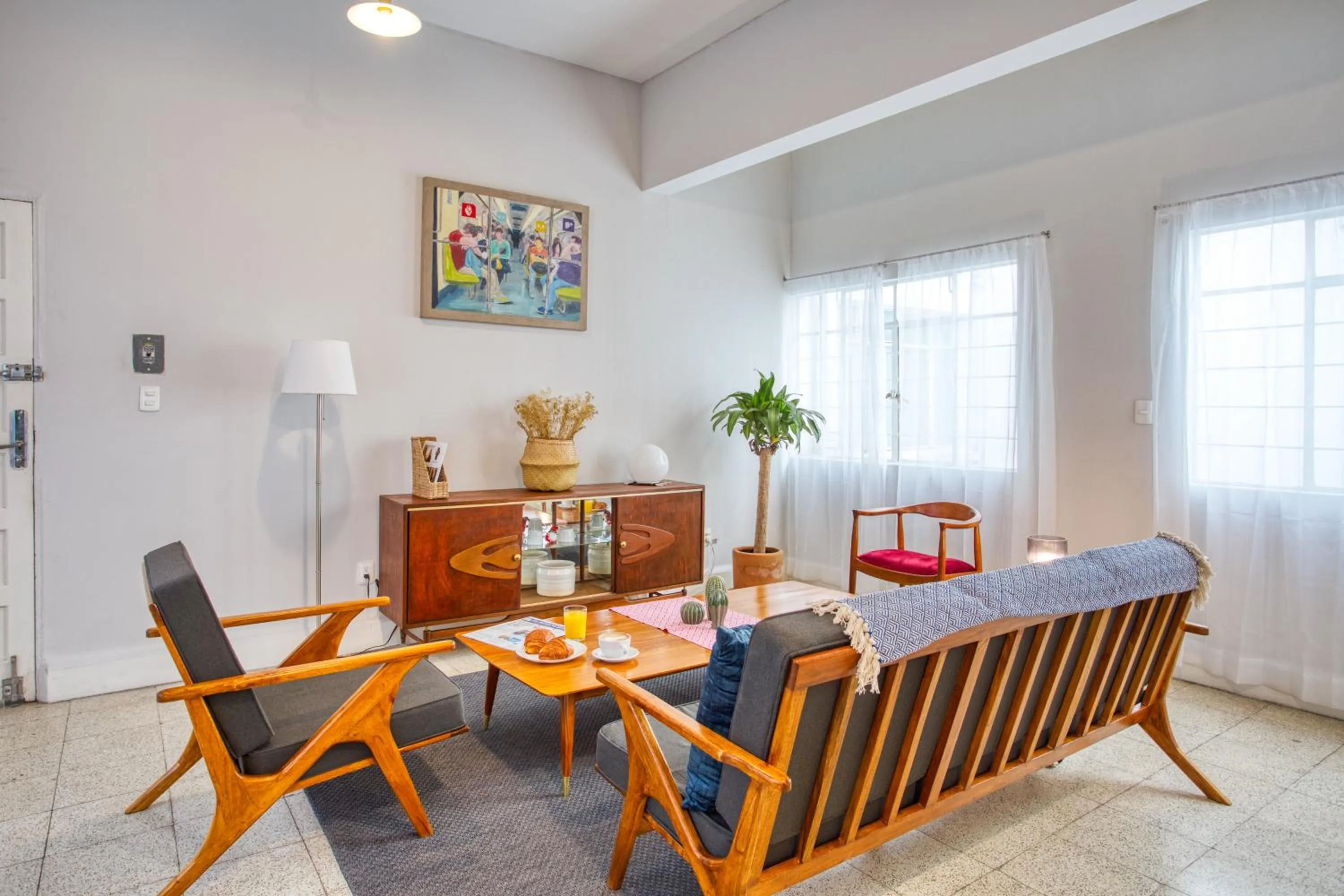 Superior Apartment in Mai Calli Home Rentals