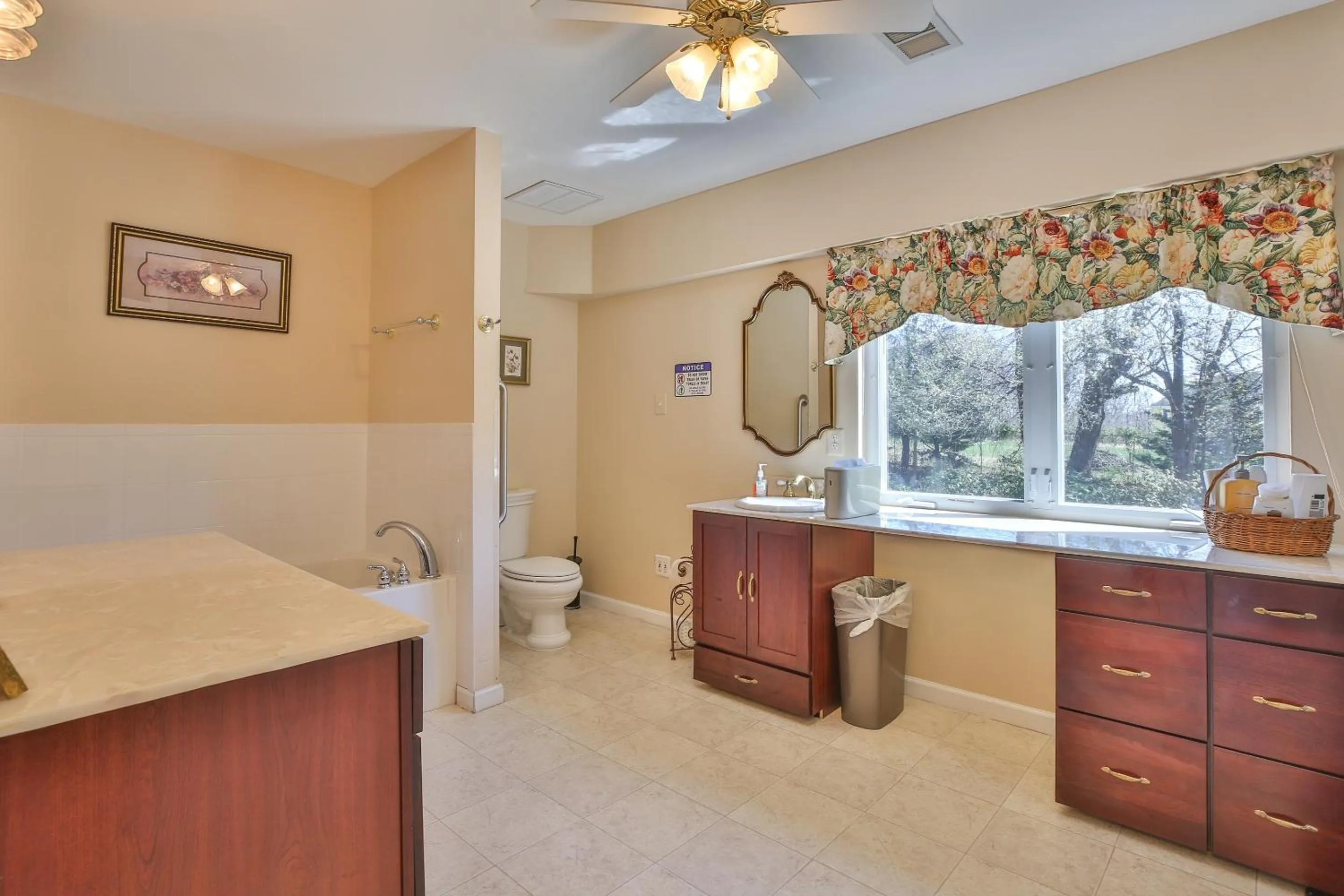 Bathroom, Bed in Purcellville Home