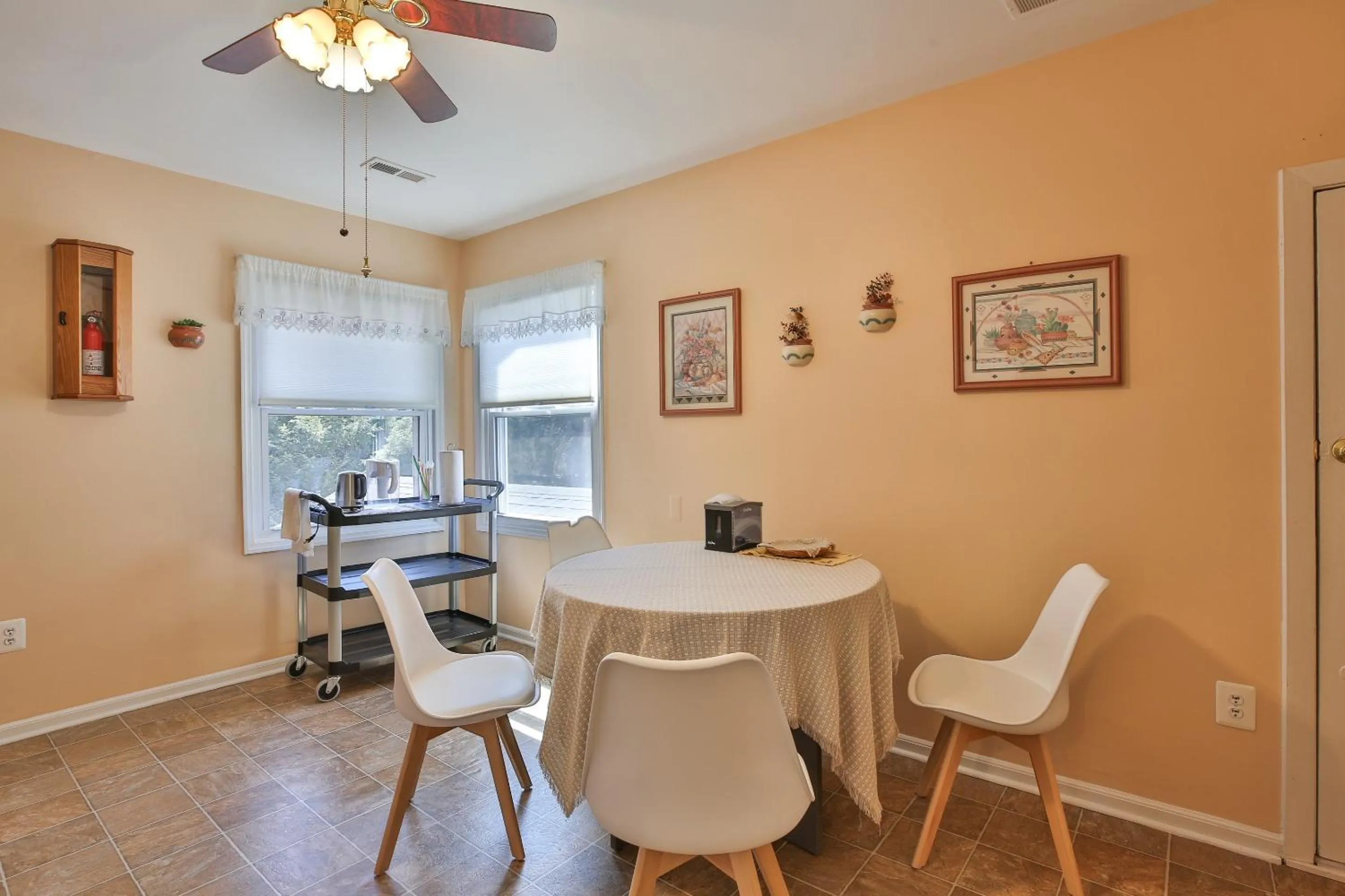 Kitchen or kitchenette in Purcellville Home
