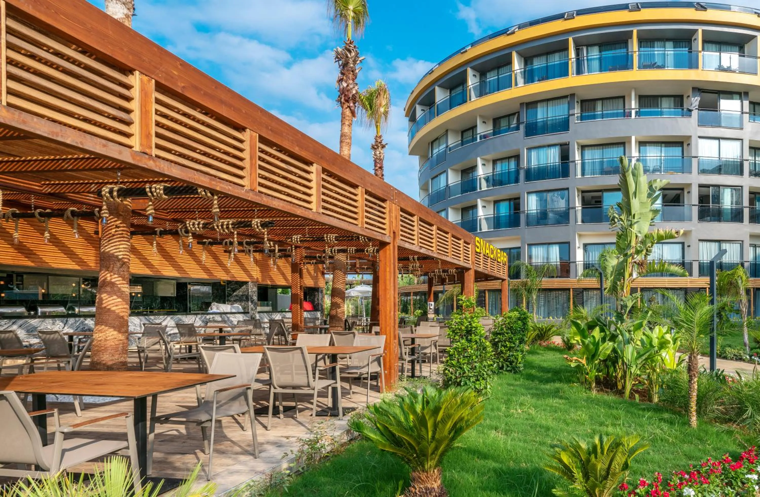 Patio in Arnor De Luxe Hotel & Spa
