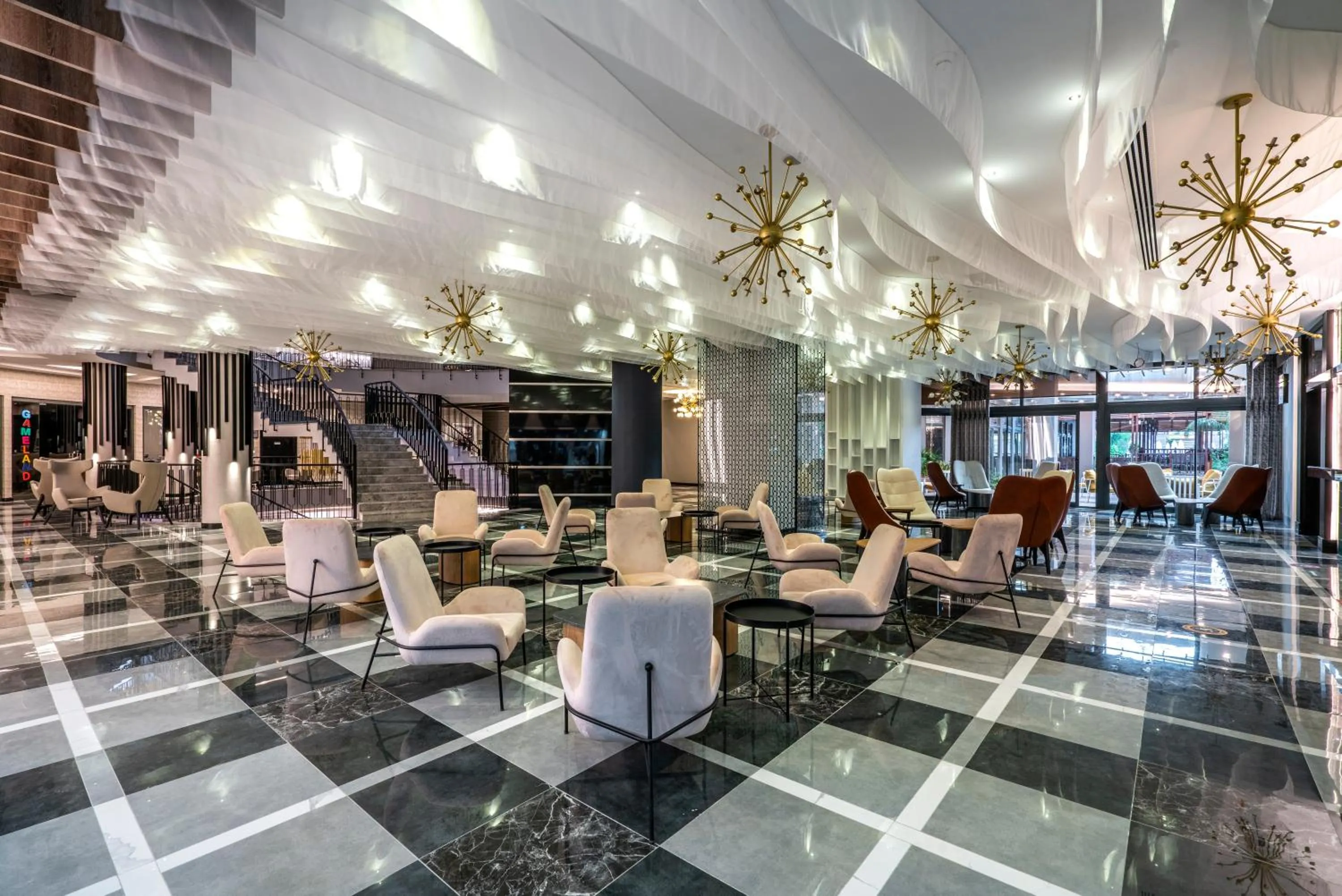 Lobby or reception in Arnor De Luxe Hotel & Spa