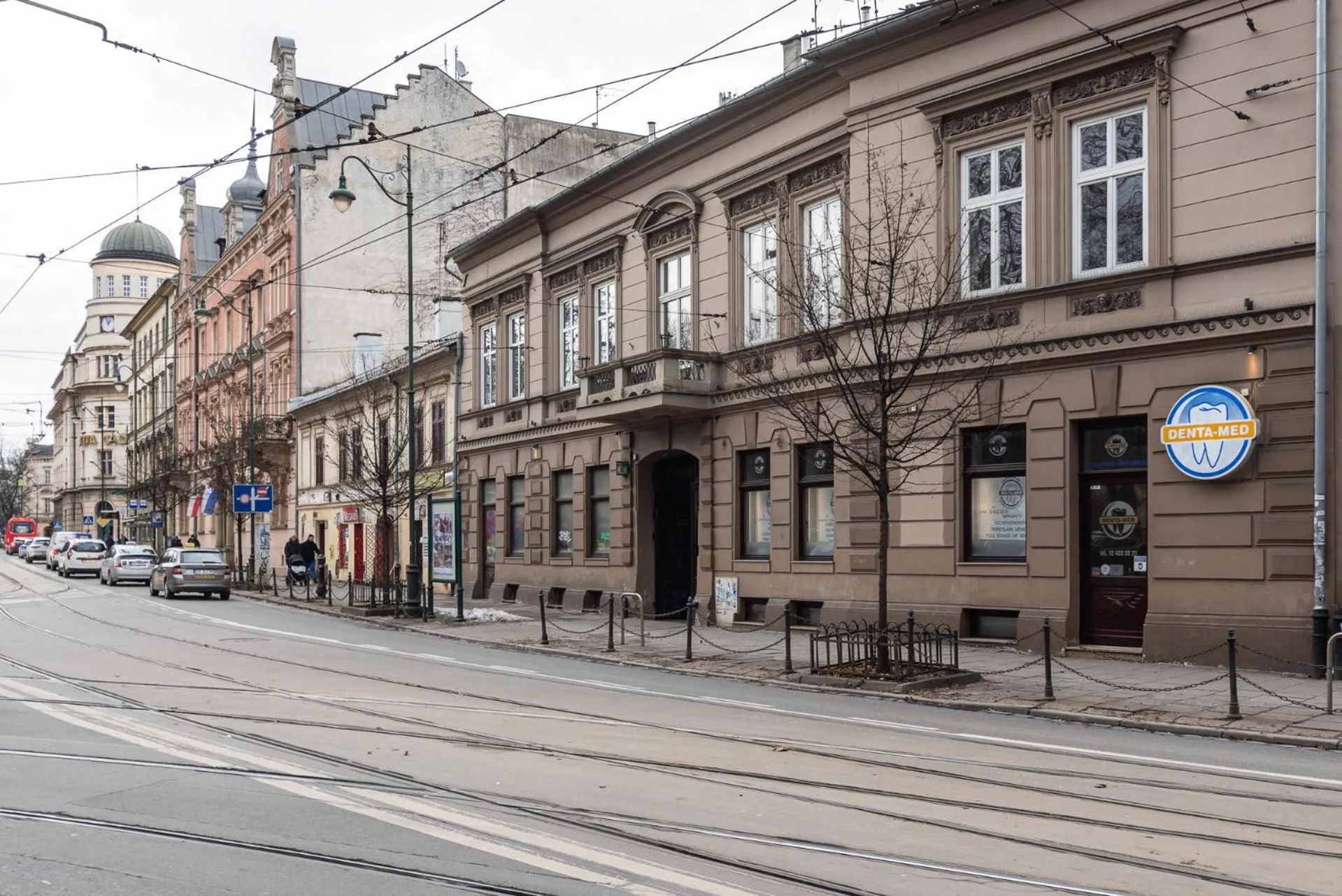 Day in Modern Centrally Located Apartments - by Upstairs