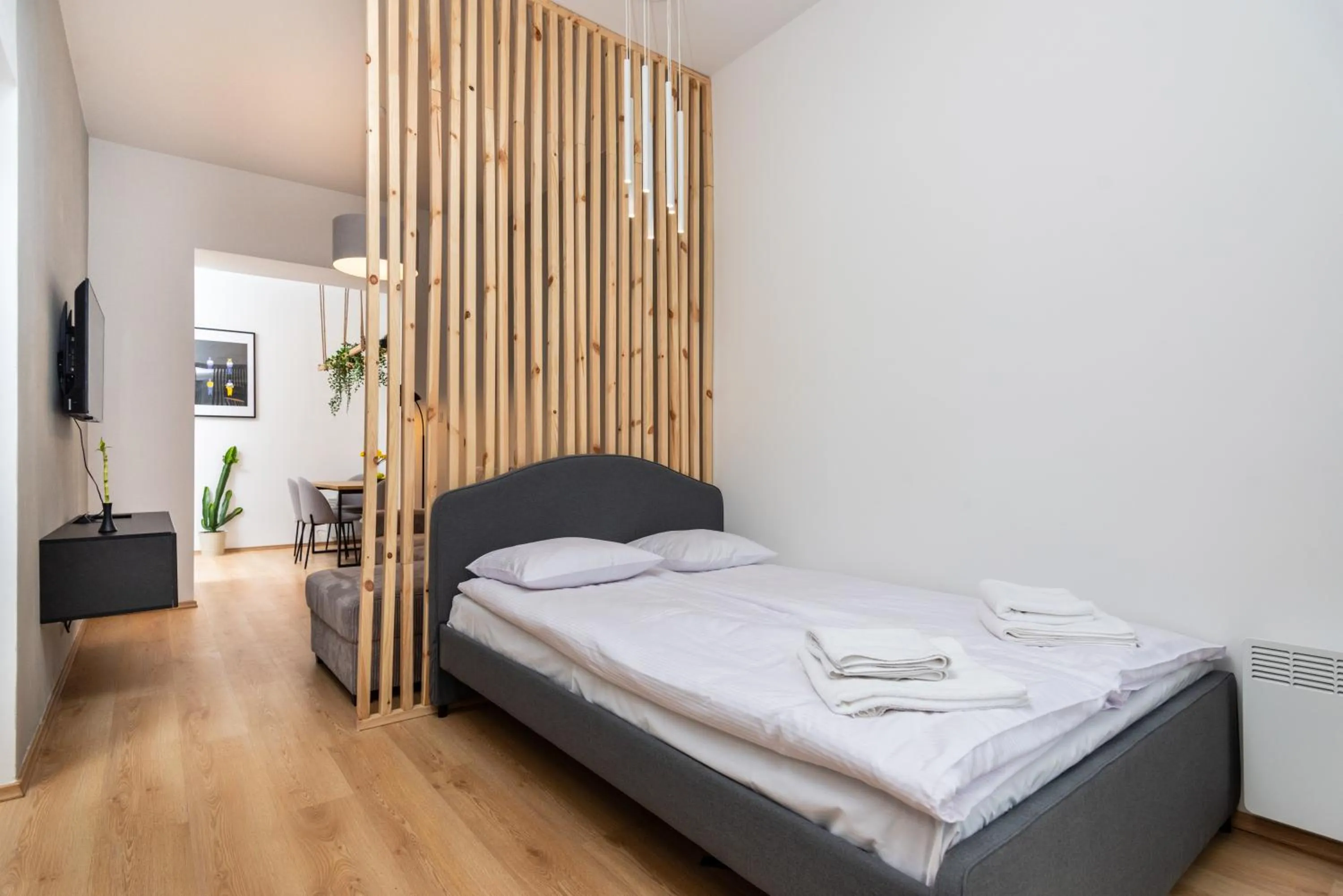 Bed in Modern Centrally Located Apartments - by Upstairs