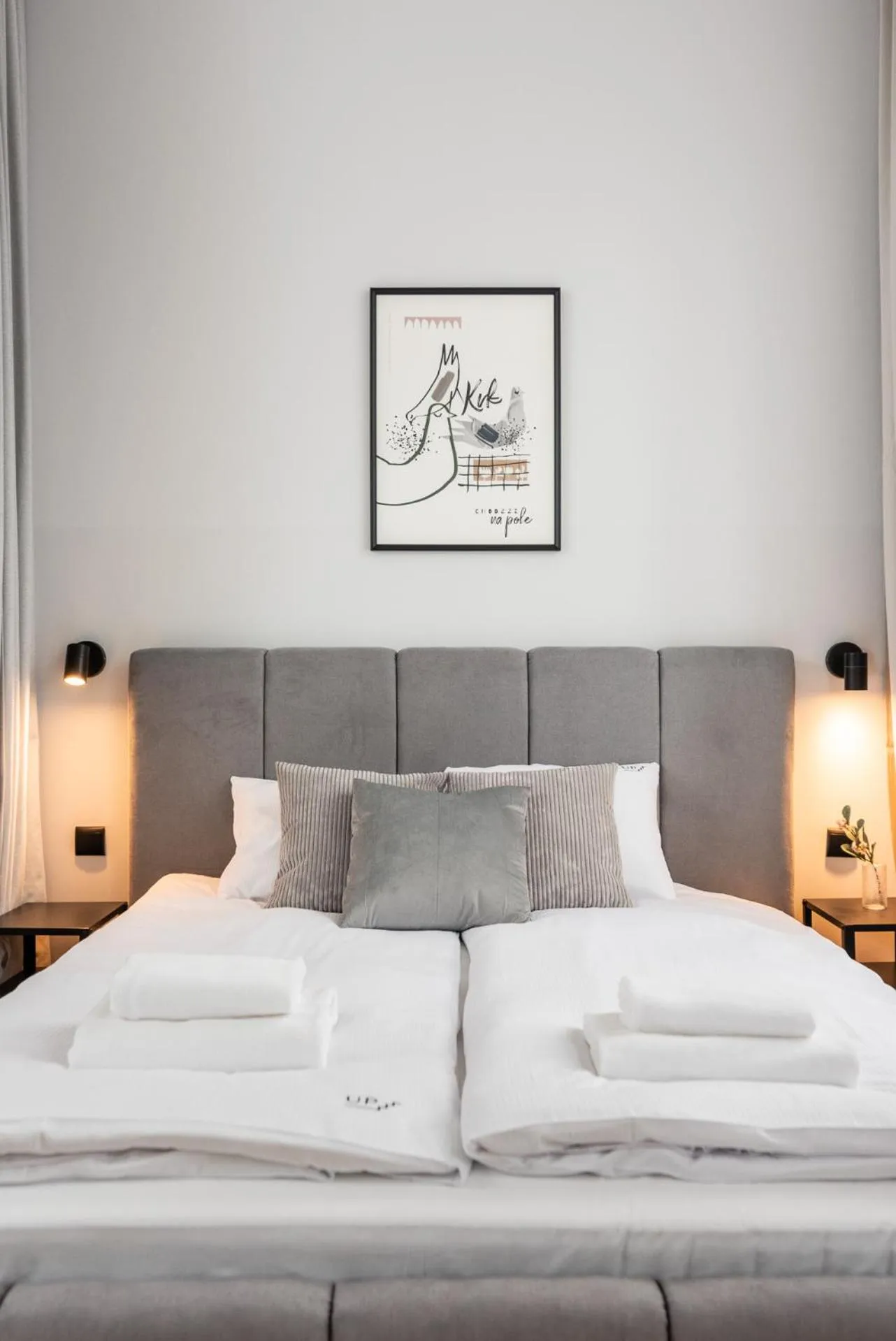 Bed in Modern Centrally Located Apartments - by Upstairs