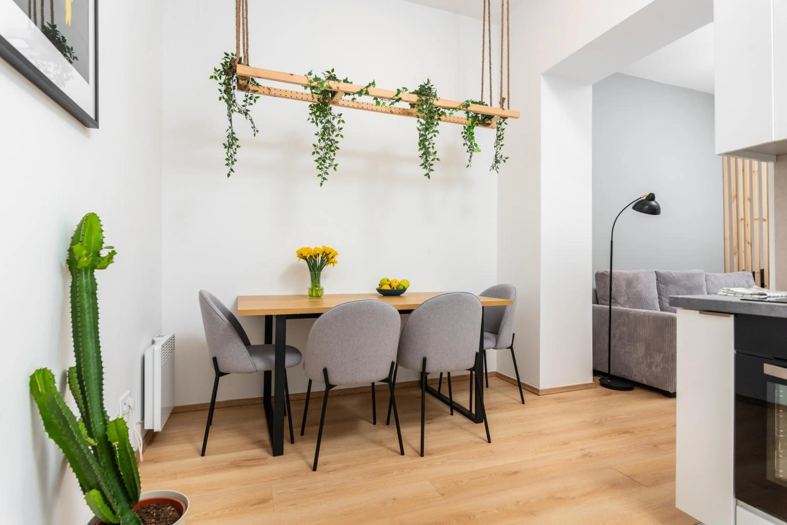 Dining area in Modern Centrally Located Apartments - by Upstairs