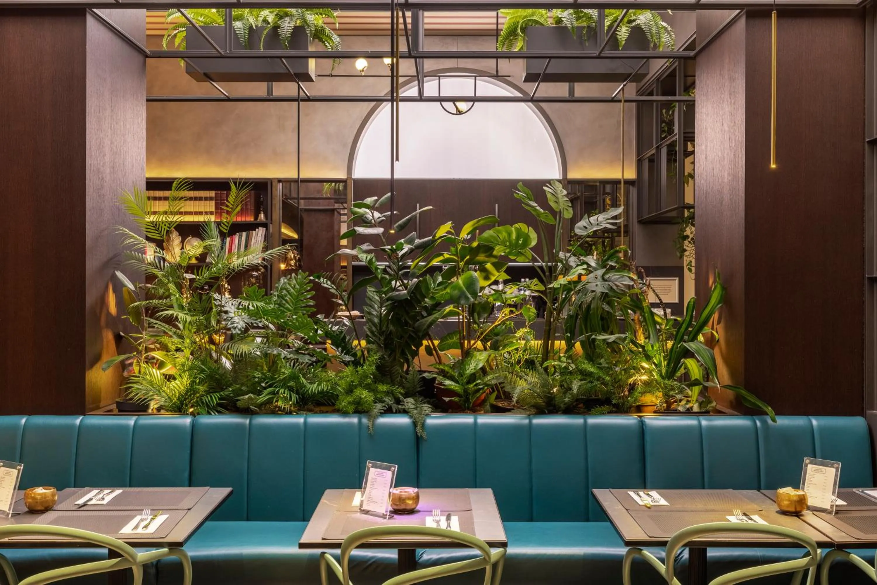 Restaurant/places to eat in Hotel Sanpi Milano