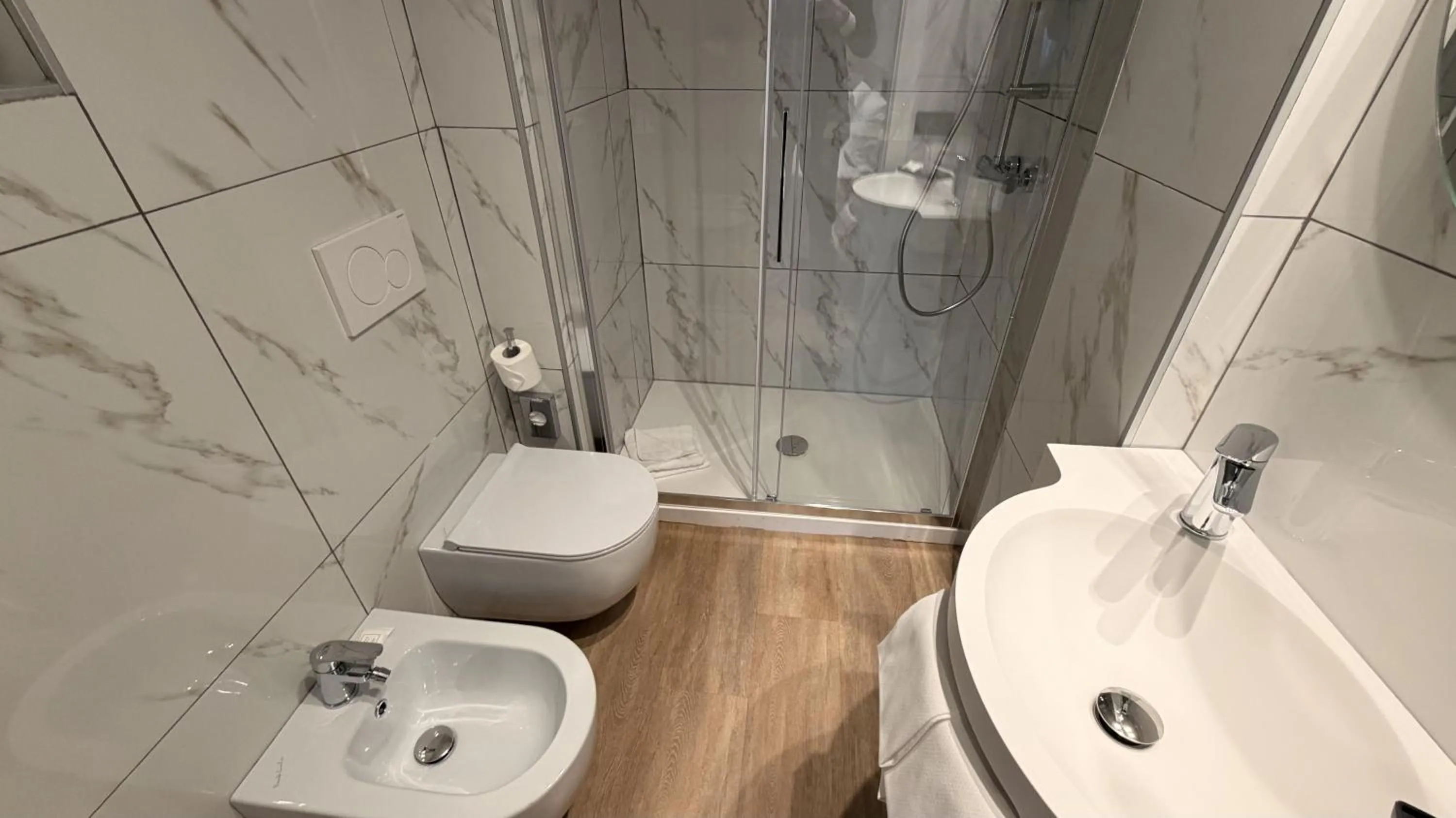 Bathroom in Hotel Astoria Sure Hotel Collection By Best Western