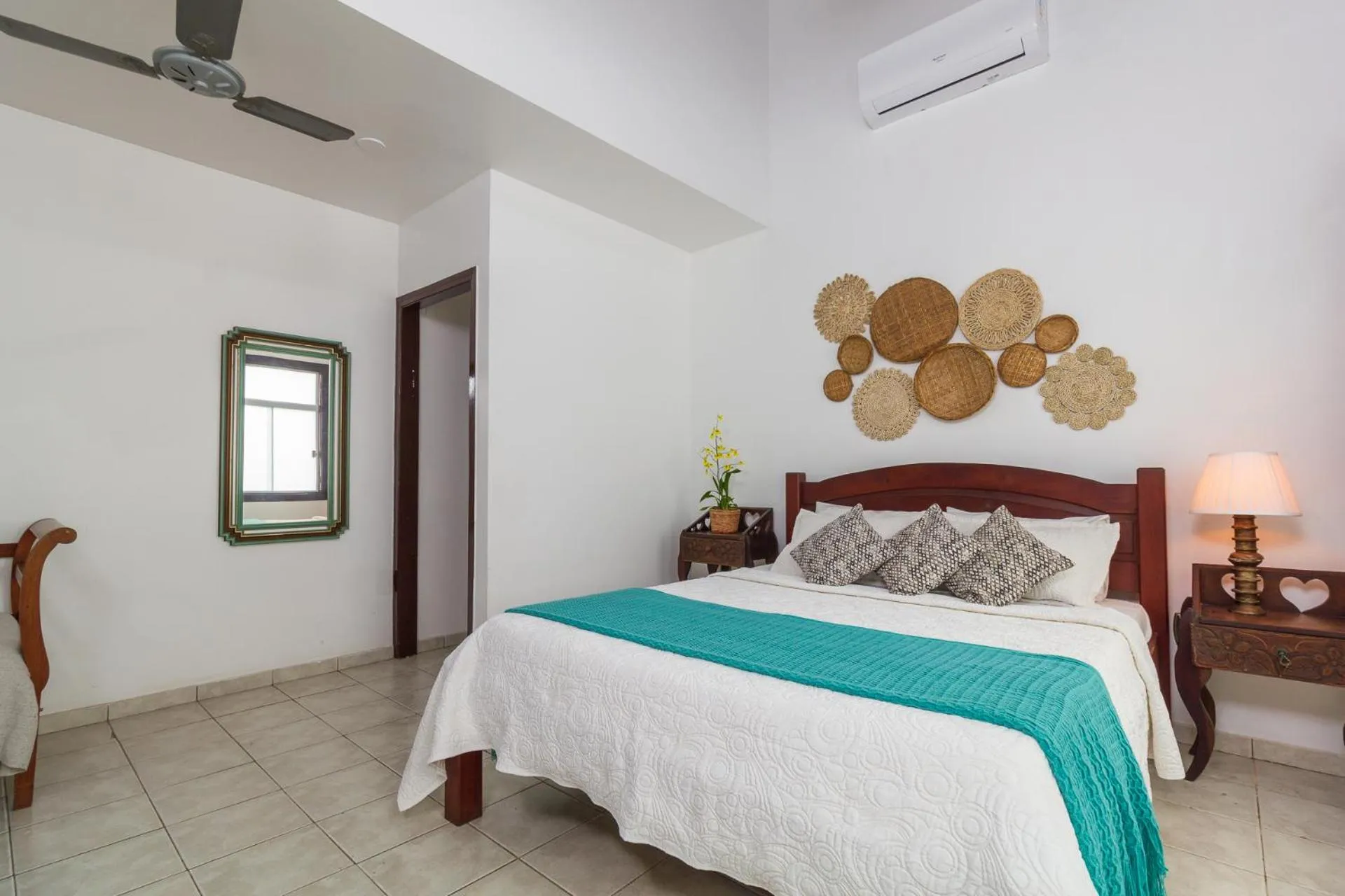 Bed in Casa Aldeia Paraty