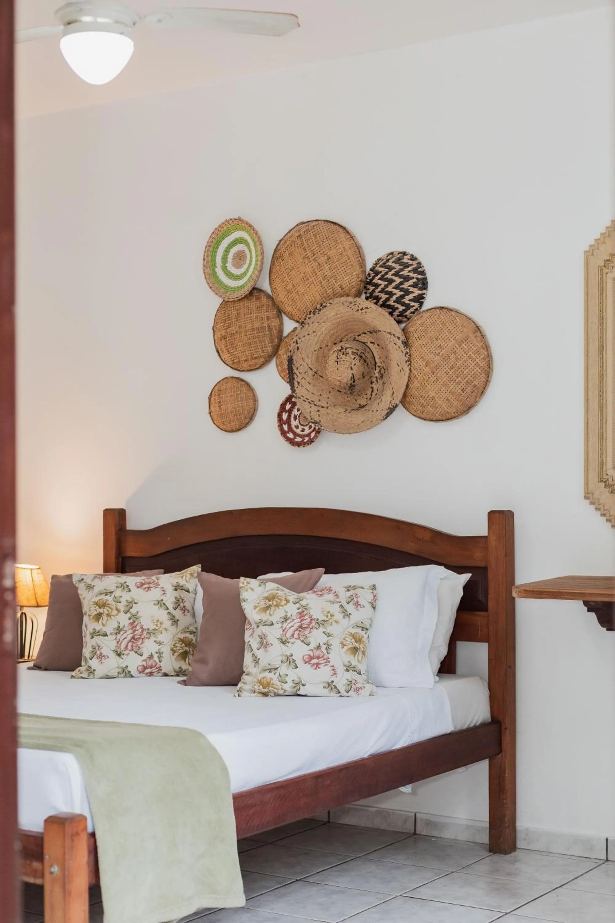 Bed in Casa Aldeia Paraty