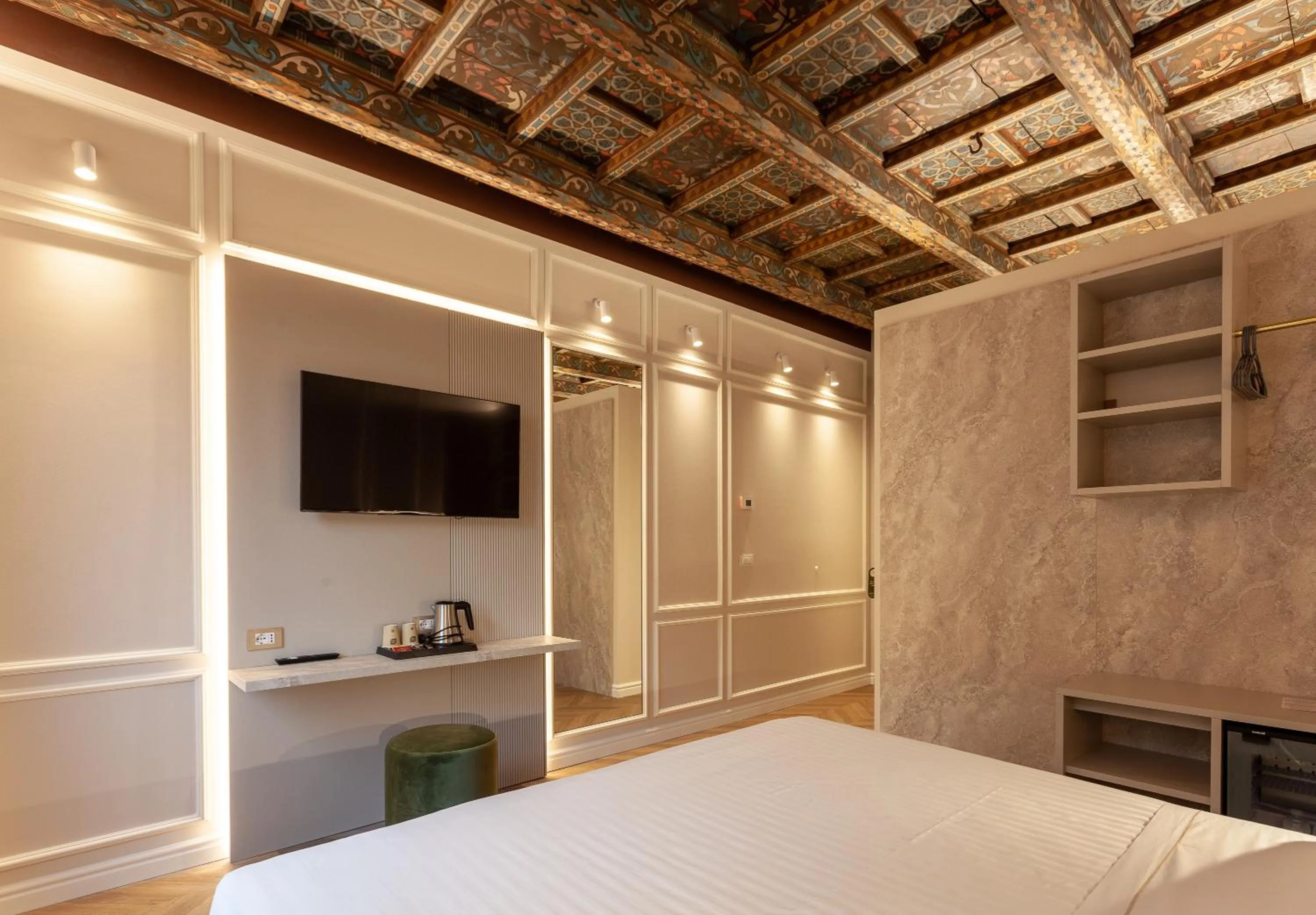 TV and multimedia, Bed in Hotel La Fortezza