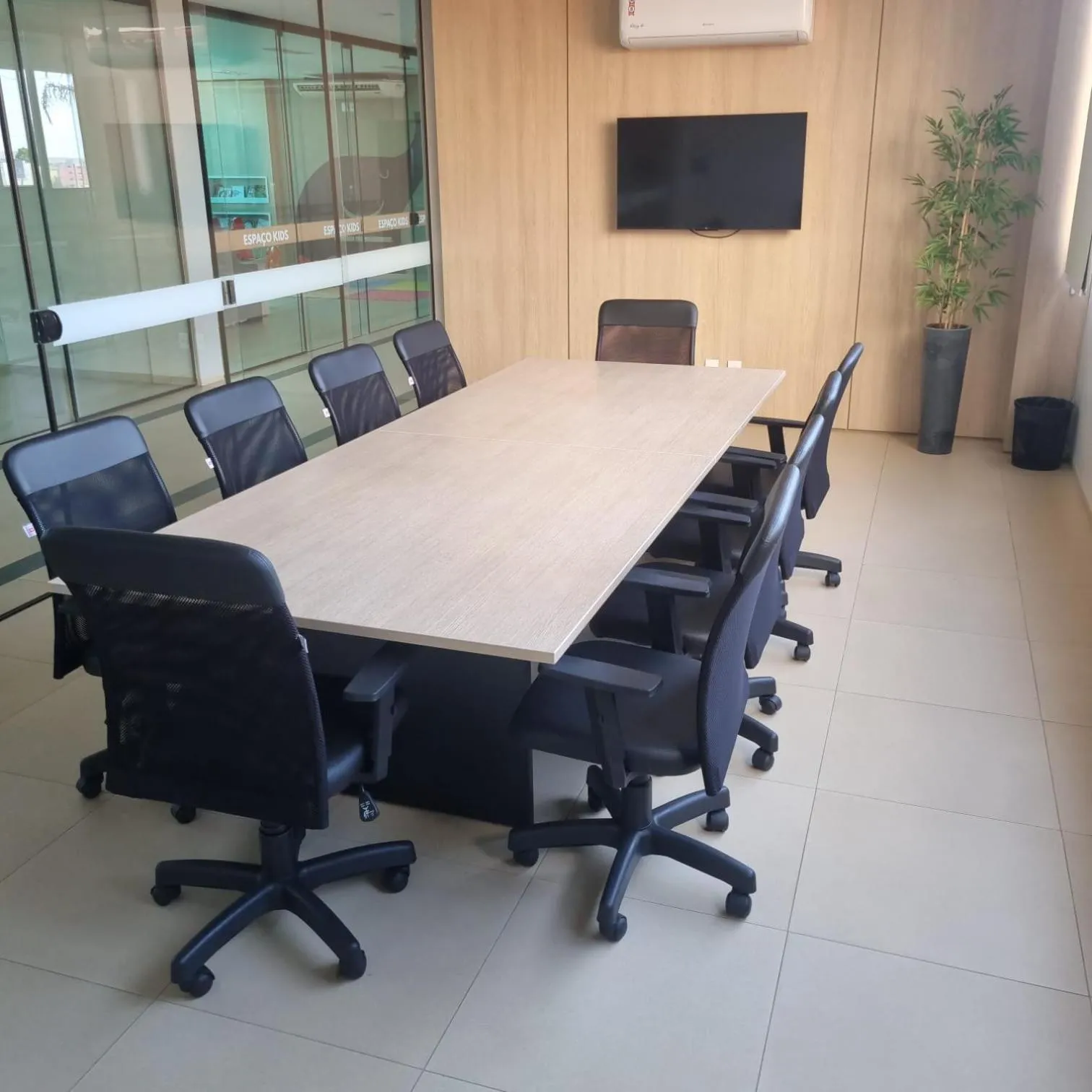 Meeting/conference room in Hotel Plaza Garden