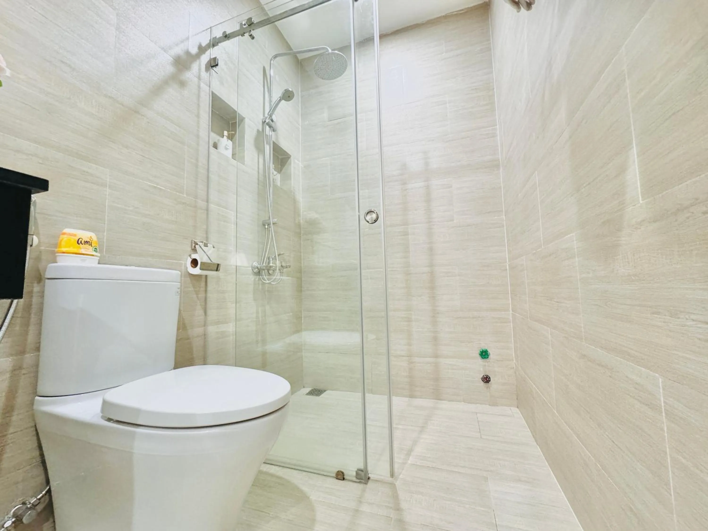 Toilet in Cloudy Homestay Hoi An