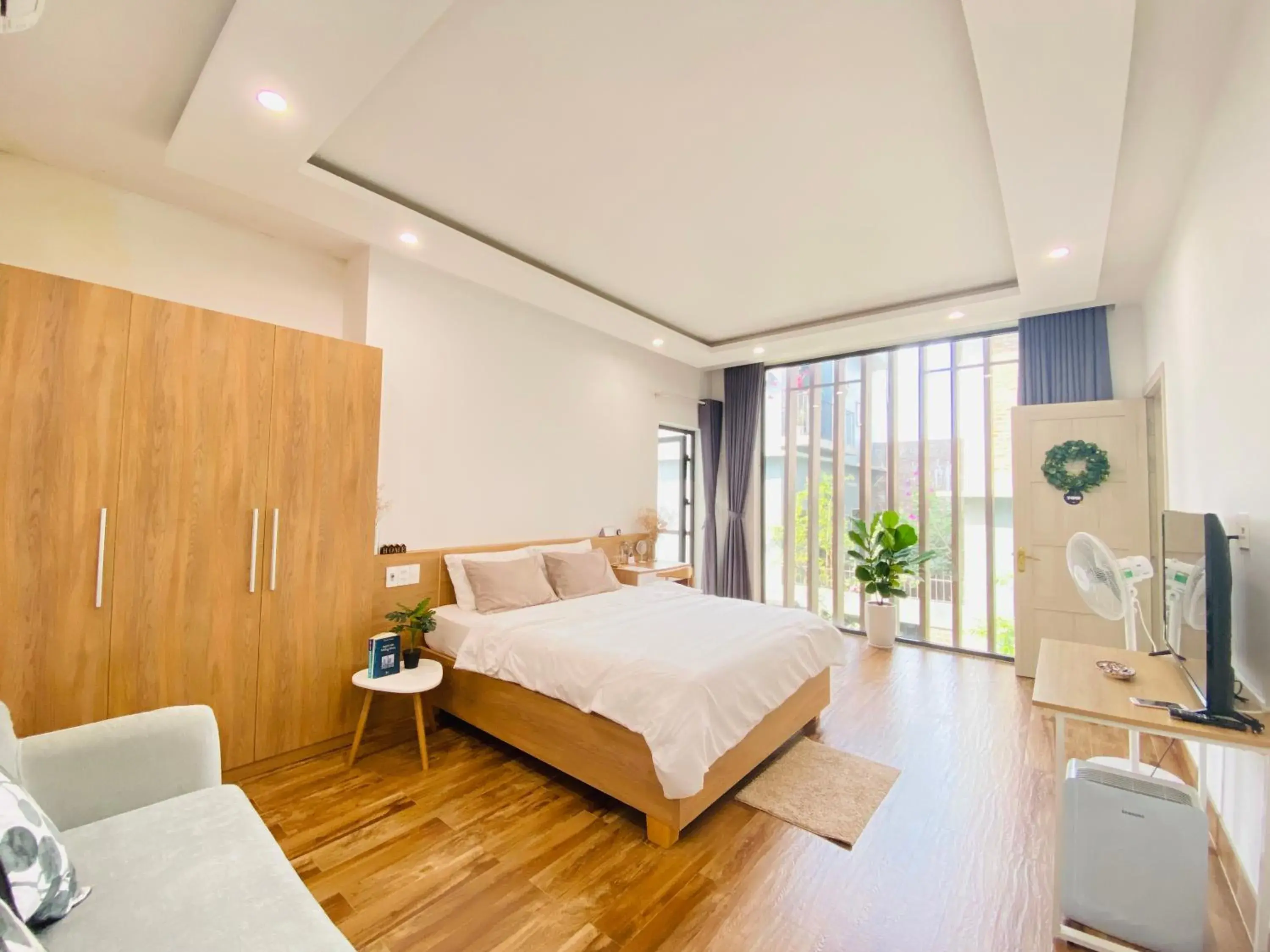 King Room with Balcony in Cloudy Homestay Hoi An King Room with Balcony in Cloudy Homestay Hoi An