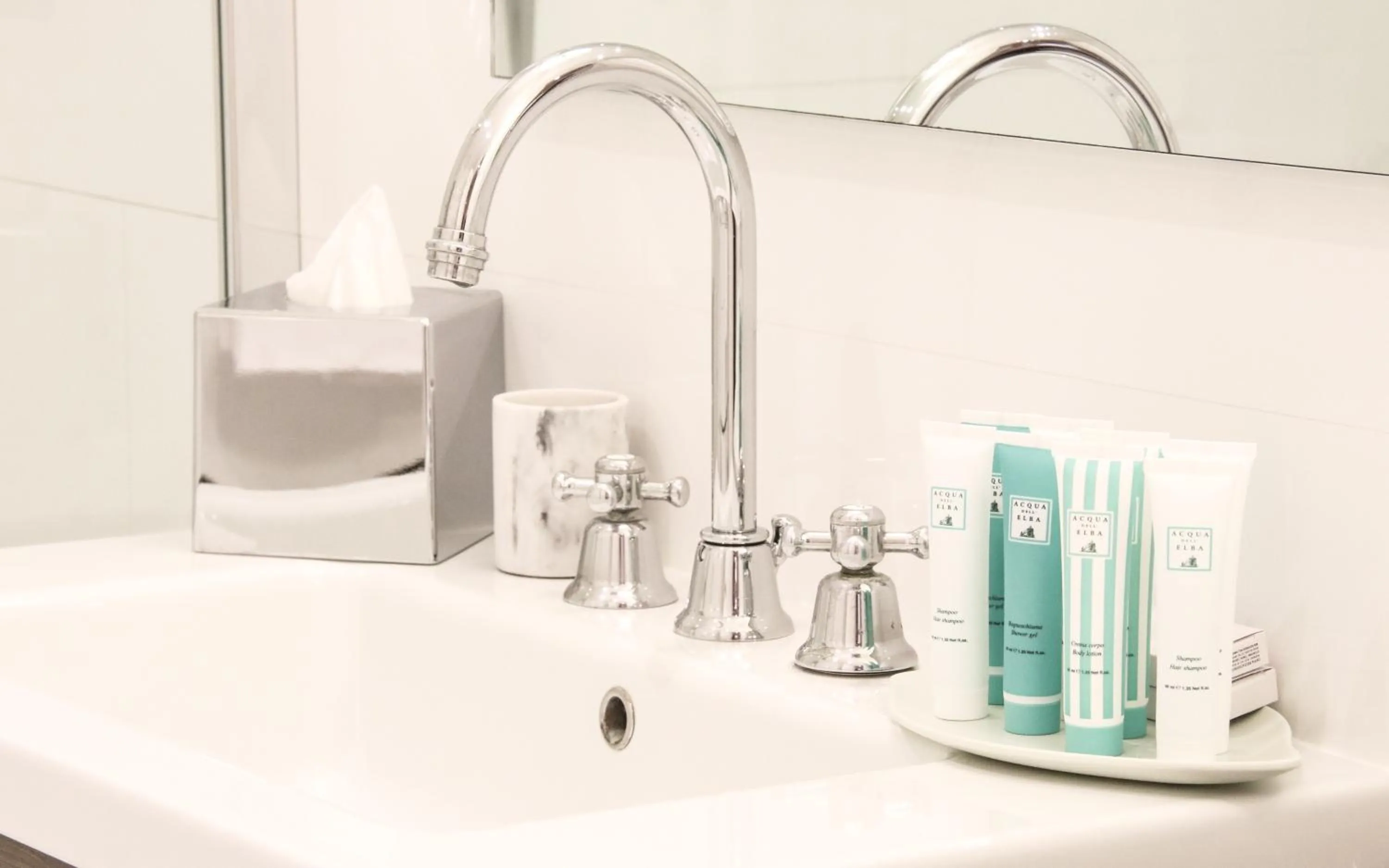 Bathroom in Cala del Porto Punta Ala - Preferred Hotels