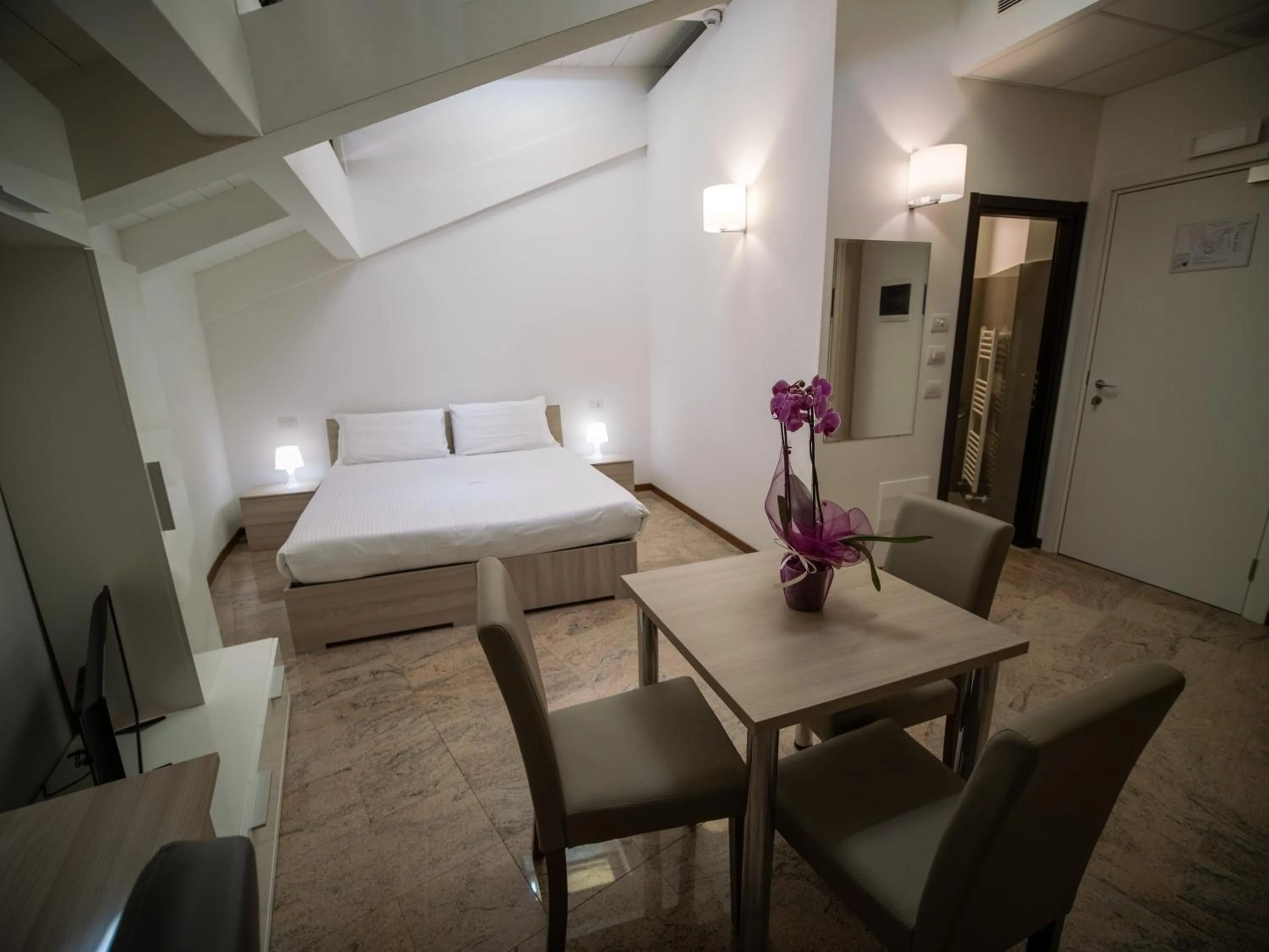 Bed in EGO' Residence Ferrara