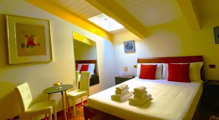 Bed in EGO' Residence Ferrara