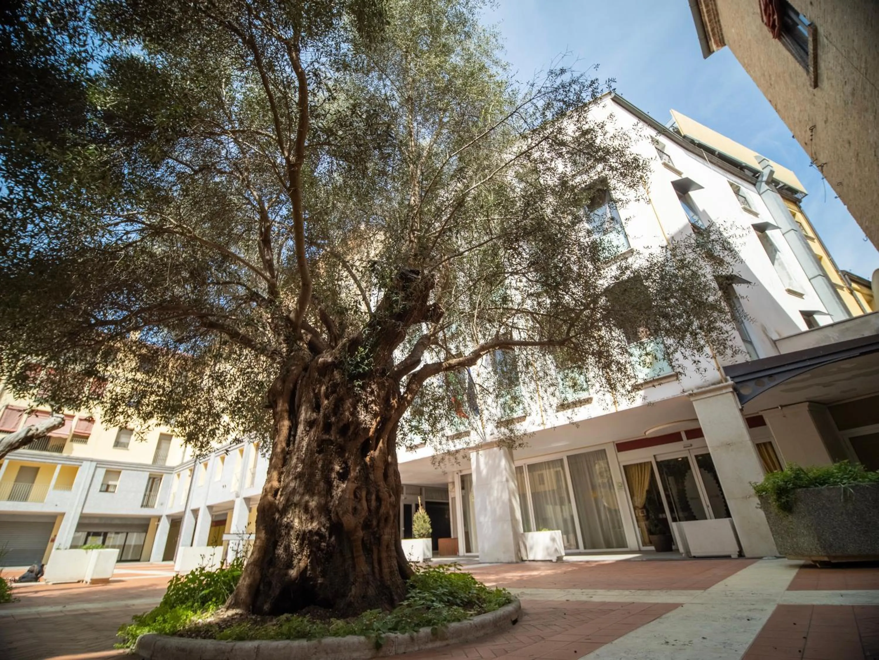 EGO' Residence Ferrara