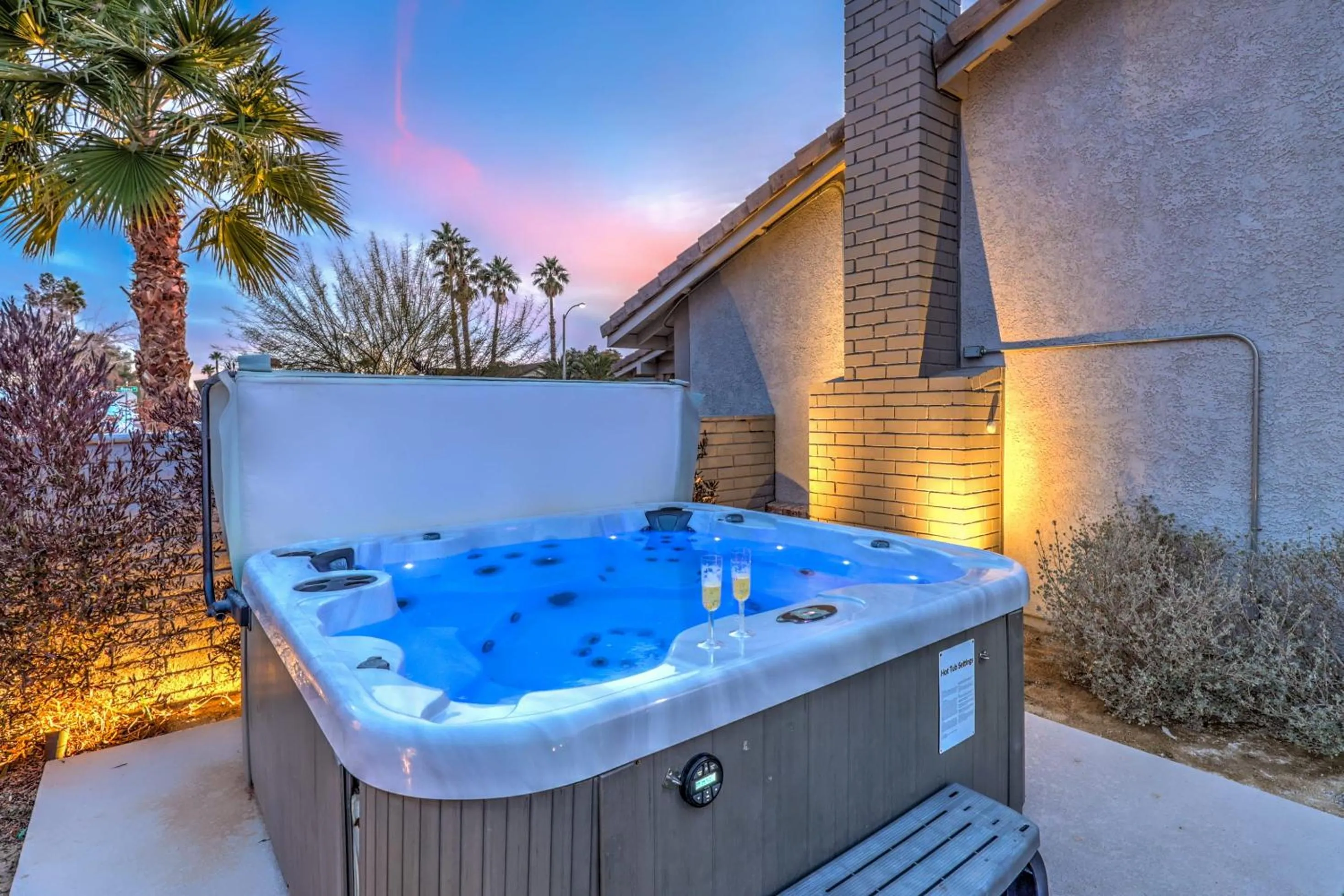 Hot Tub in Sunset Swim, Luxury Vegas Villa with Pool, Hot Tub