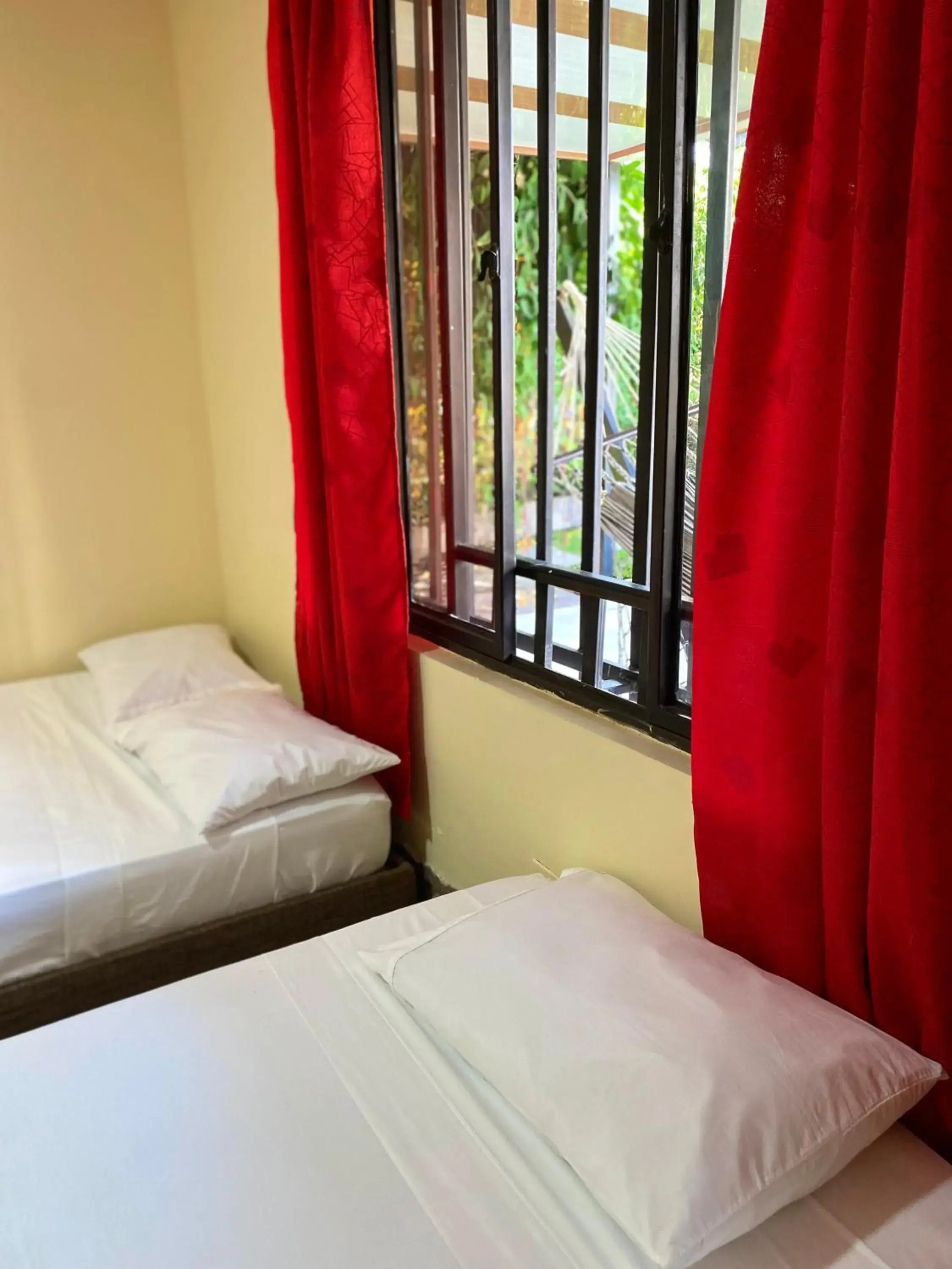 Comfort Quadruple Room in Hotel Casa campestre HH Comfort Quadruple Room in Hotel Casa campestre HH